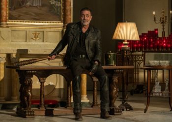 ‘The Walking Dead: Dead City’s Jeffrey Dean Morgan Talks Lucille 2.0 & Negan’s Latest Struggle: “He’s Having To Do Something He Doesn’t Want”