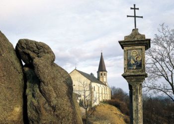 How did the ‘air-dried chaplain’ die? New research reveals secrets of Austrian mummy