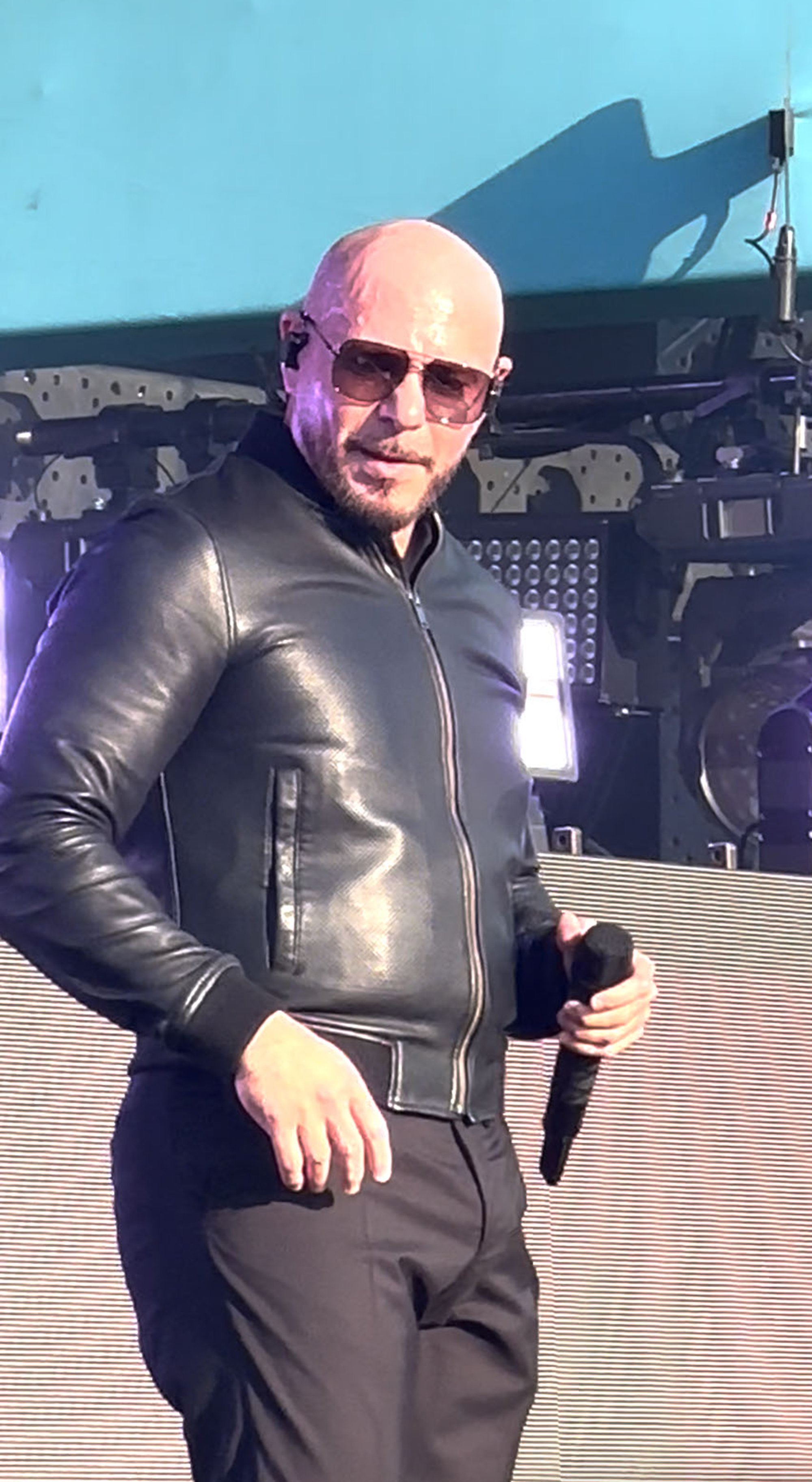 Pitbull performing.