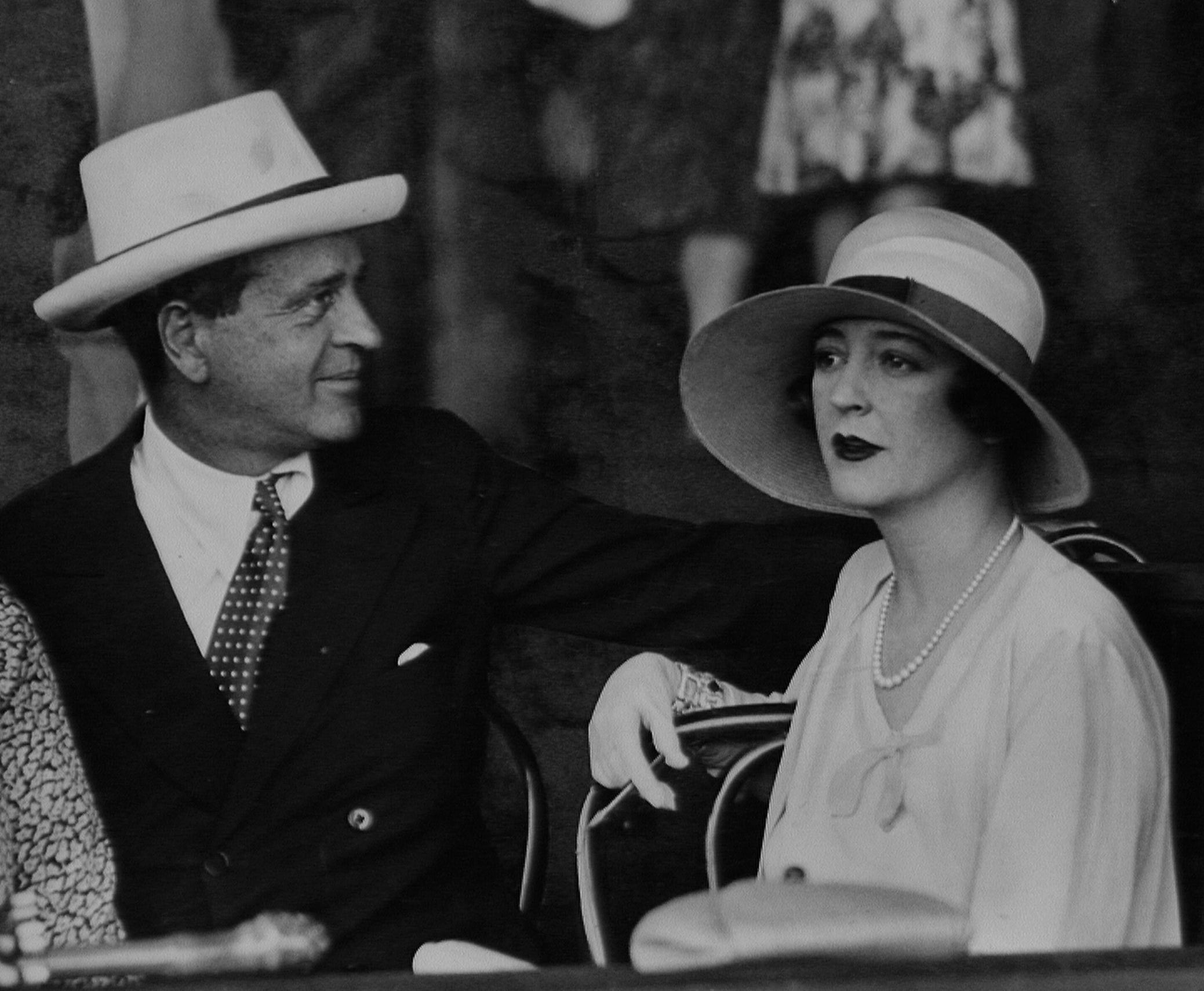 William K. Vanderbilt and Alva Vanderbilt.