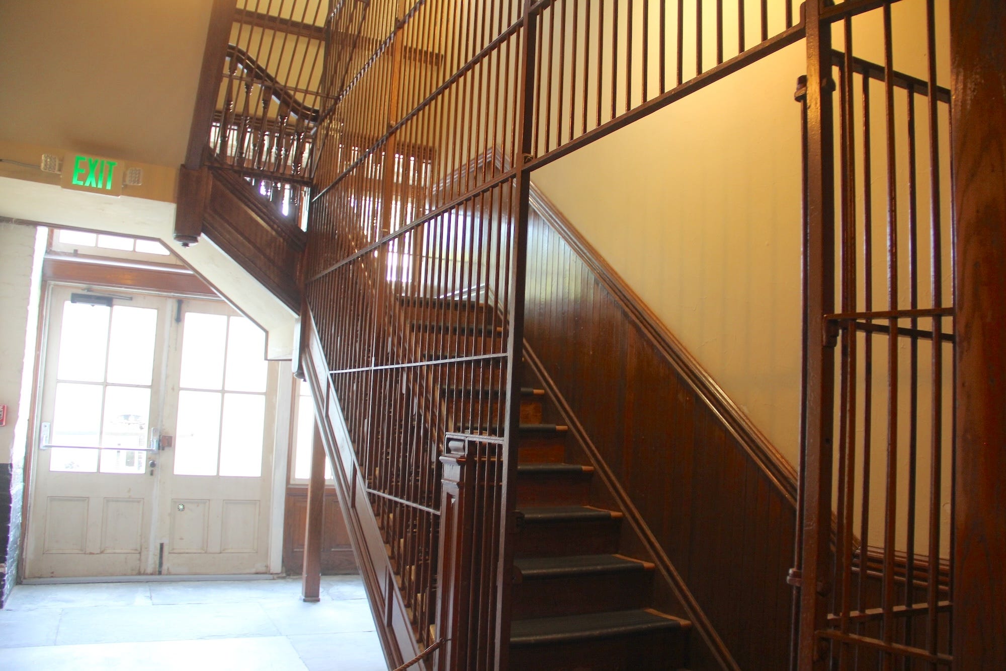 The service entrance at Marble House.