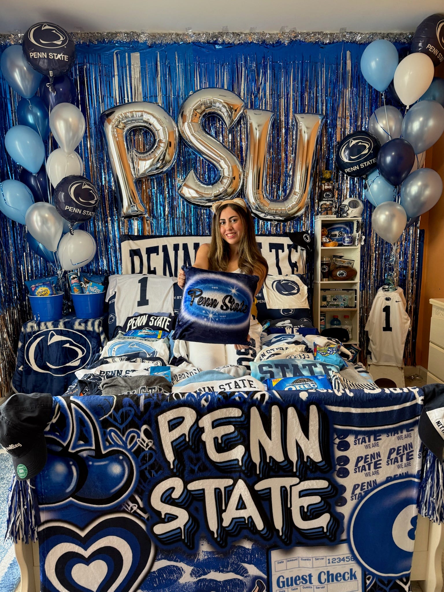 Mia Silverman posing at her Penn State University bed party.