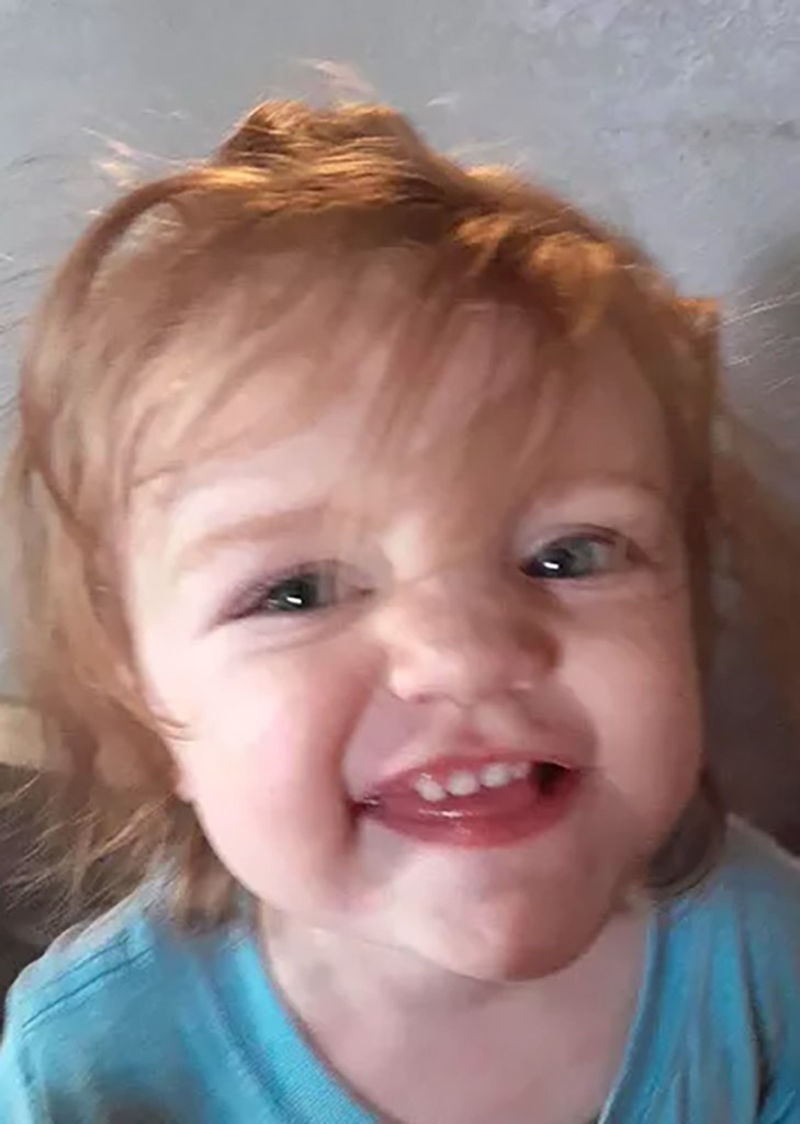 Smiling infant Oaklee Snow was discovered by investigators stuffed in drawer in an abandoned building outside of Indianapolis. 