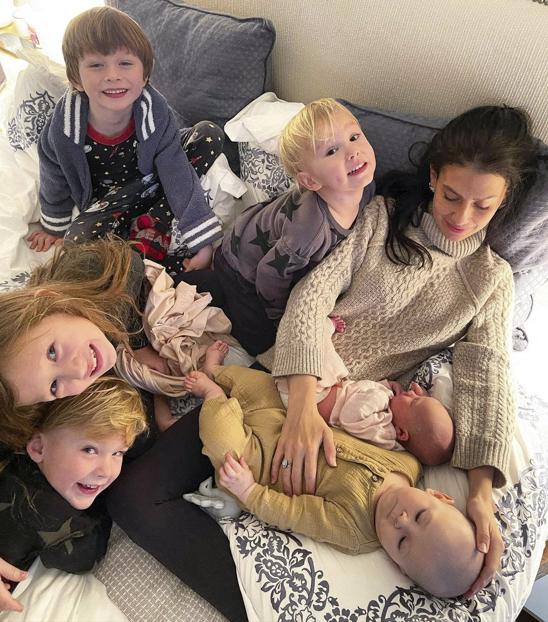 Hilaria Baldwin and kids.