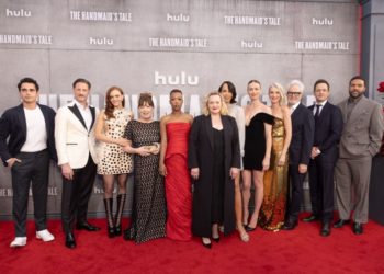 Elisabeth Moss & ‘The Handmaid’s Tale’ Cast Set For Ensemble Tribute At Gotham Television Awards