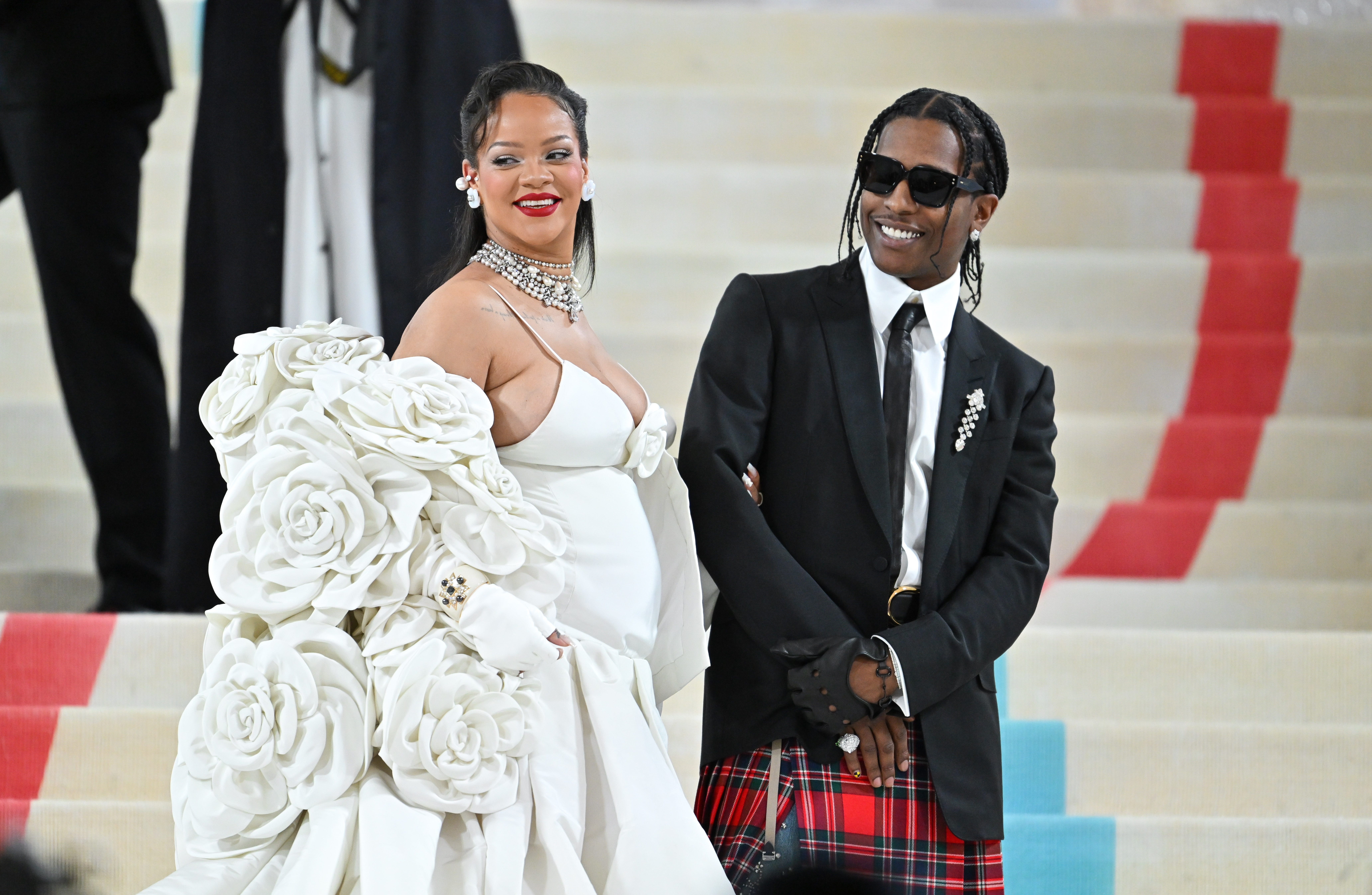 rihanna asap rocky met gala
