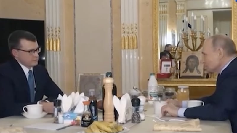 Putin speaks with Pavel Zarubin