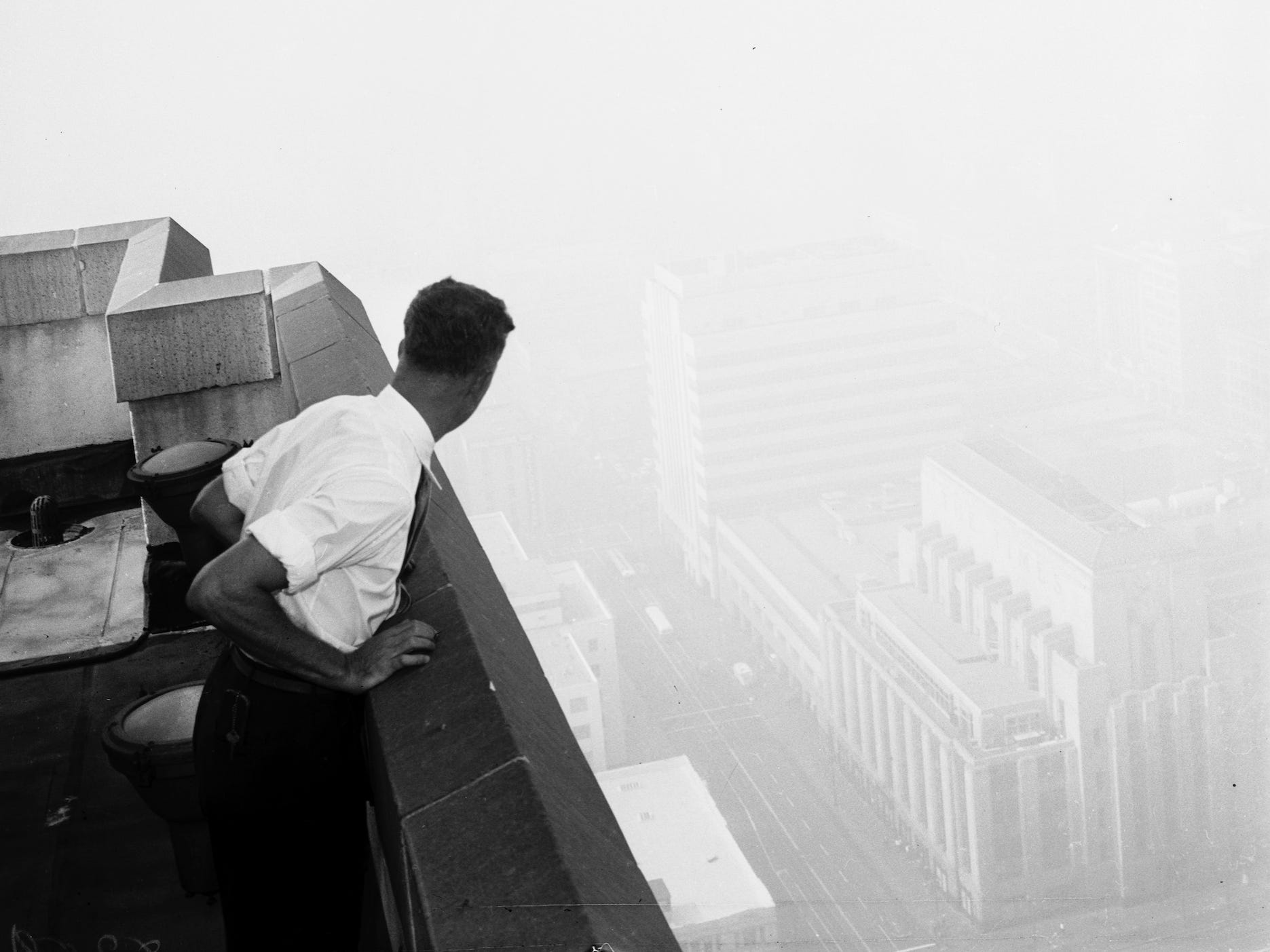Smog, 23 September 1949. A man looks south east from City Hall in Los Angeles.