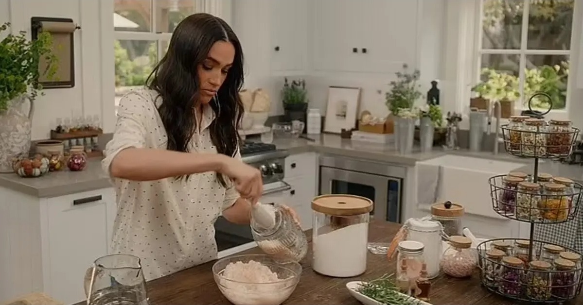 Meghan Markle making bath salts