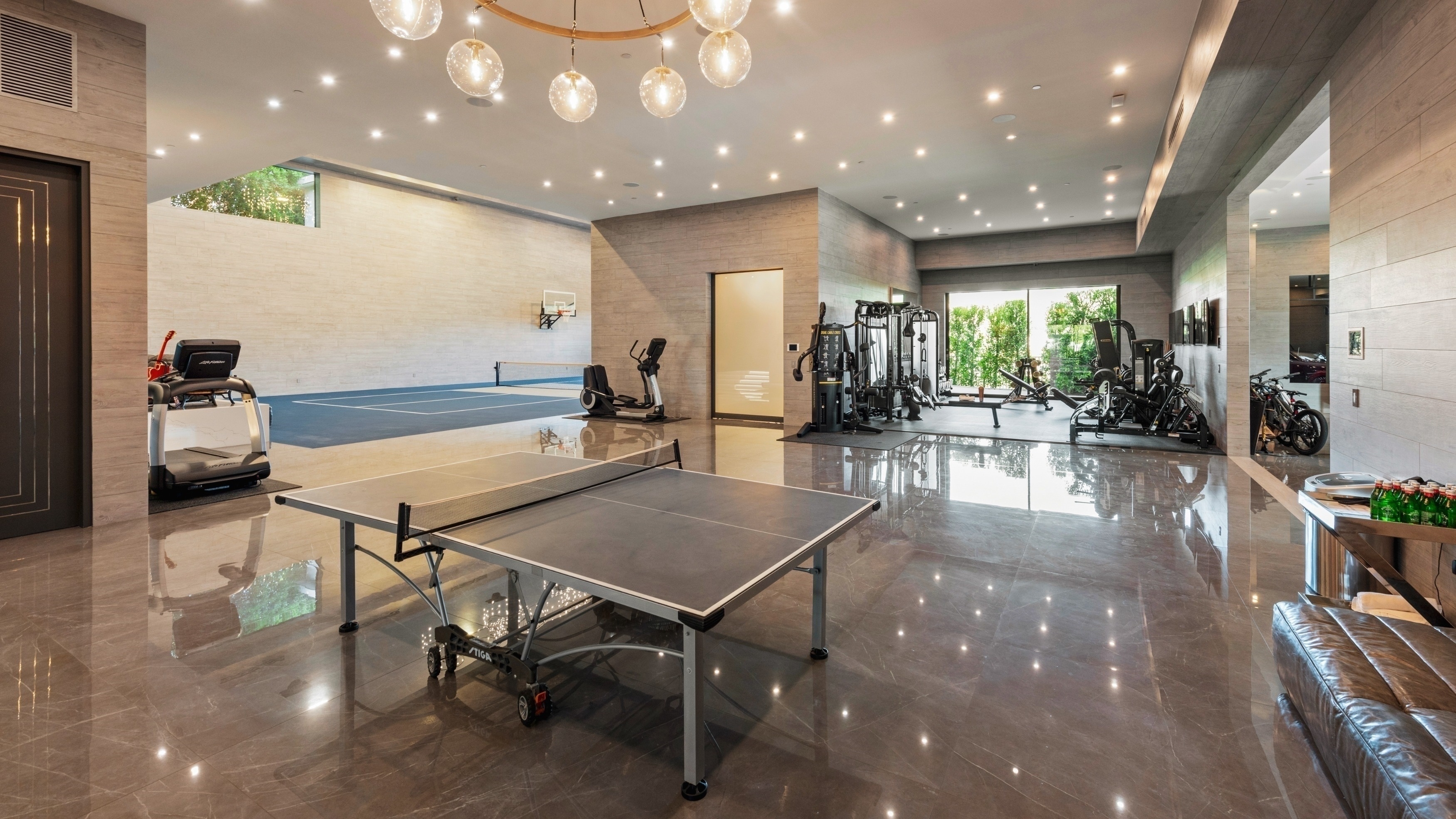 Jennifer Lopez and Ben Affleck's marital home in Beverly Hills