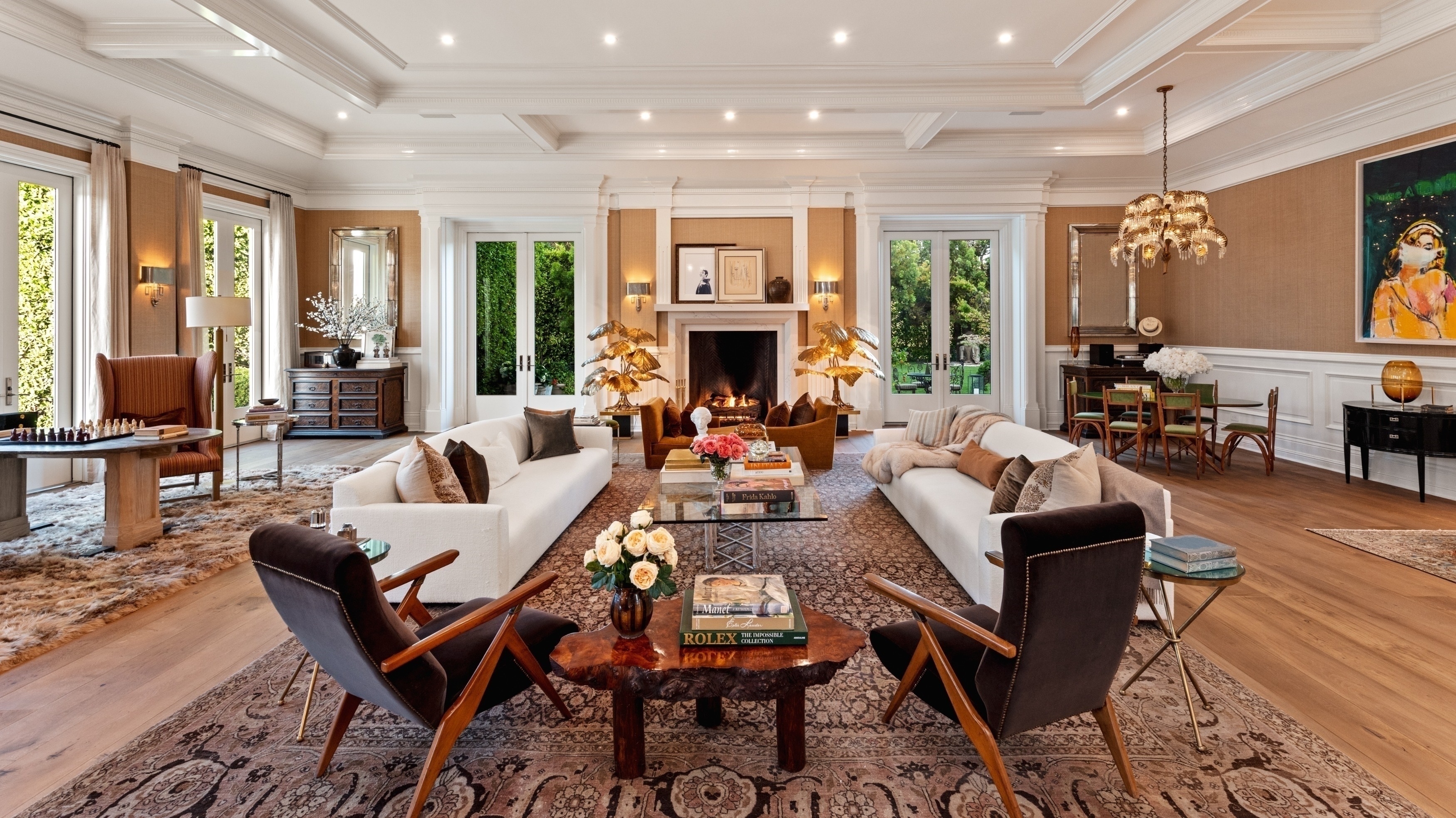 Jennifer Lopez and Ben Affleck's marital home in Beverly Hills