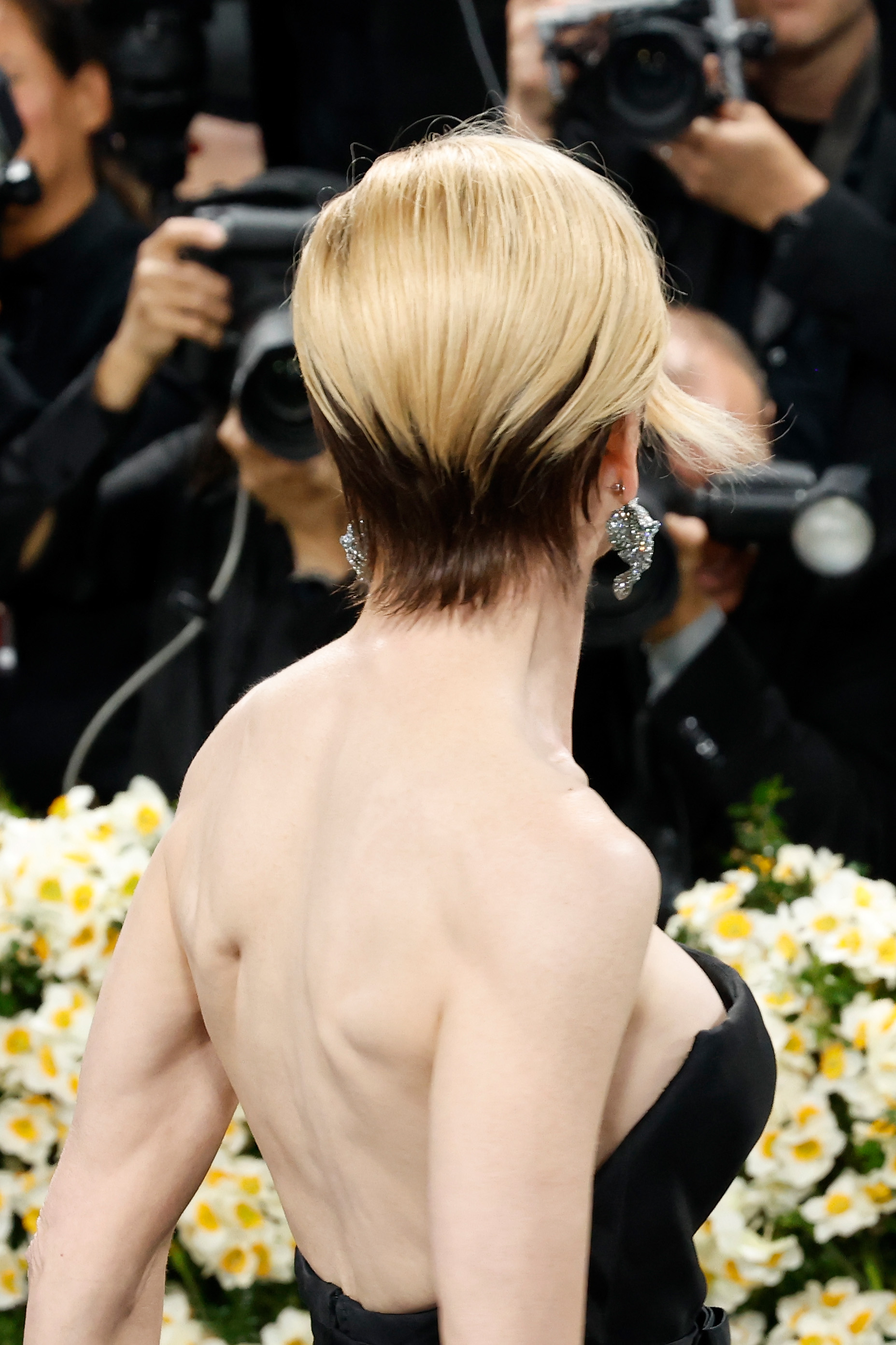 The back of Nicole Kidman's short haircut at the Met Gala. 