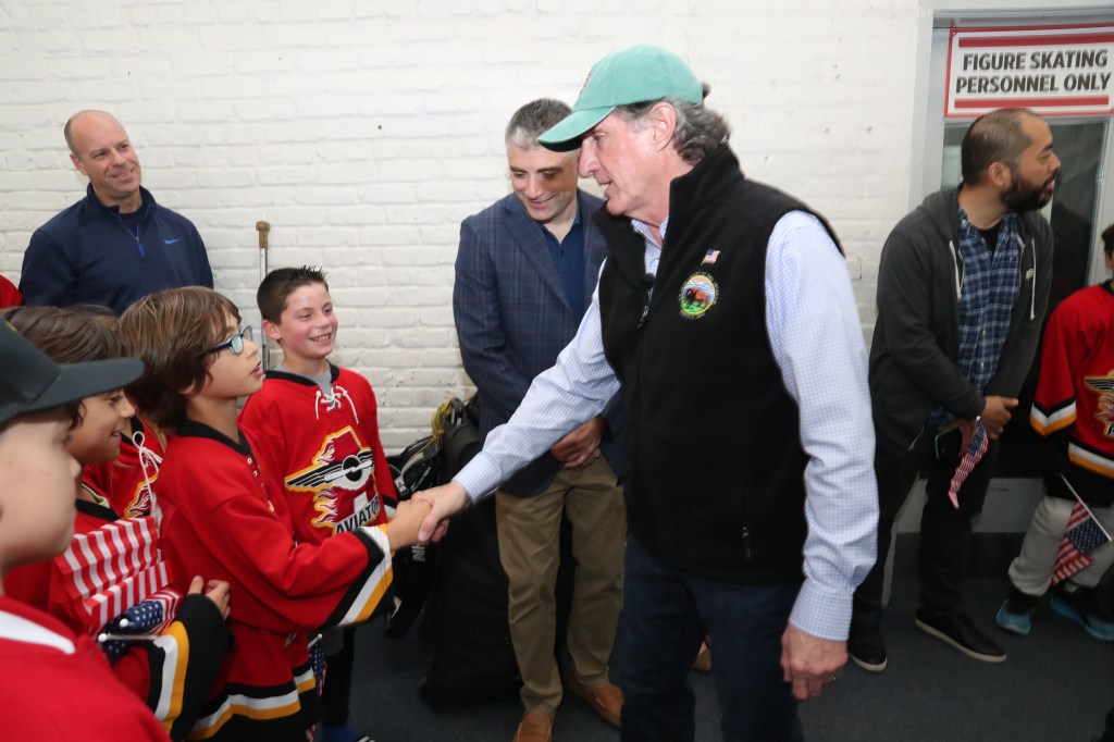 Burgum meeting with children and parents at the at the Aviator Sports & Events Center in Midwood.