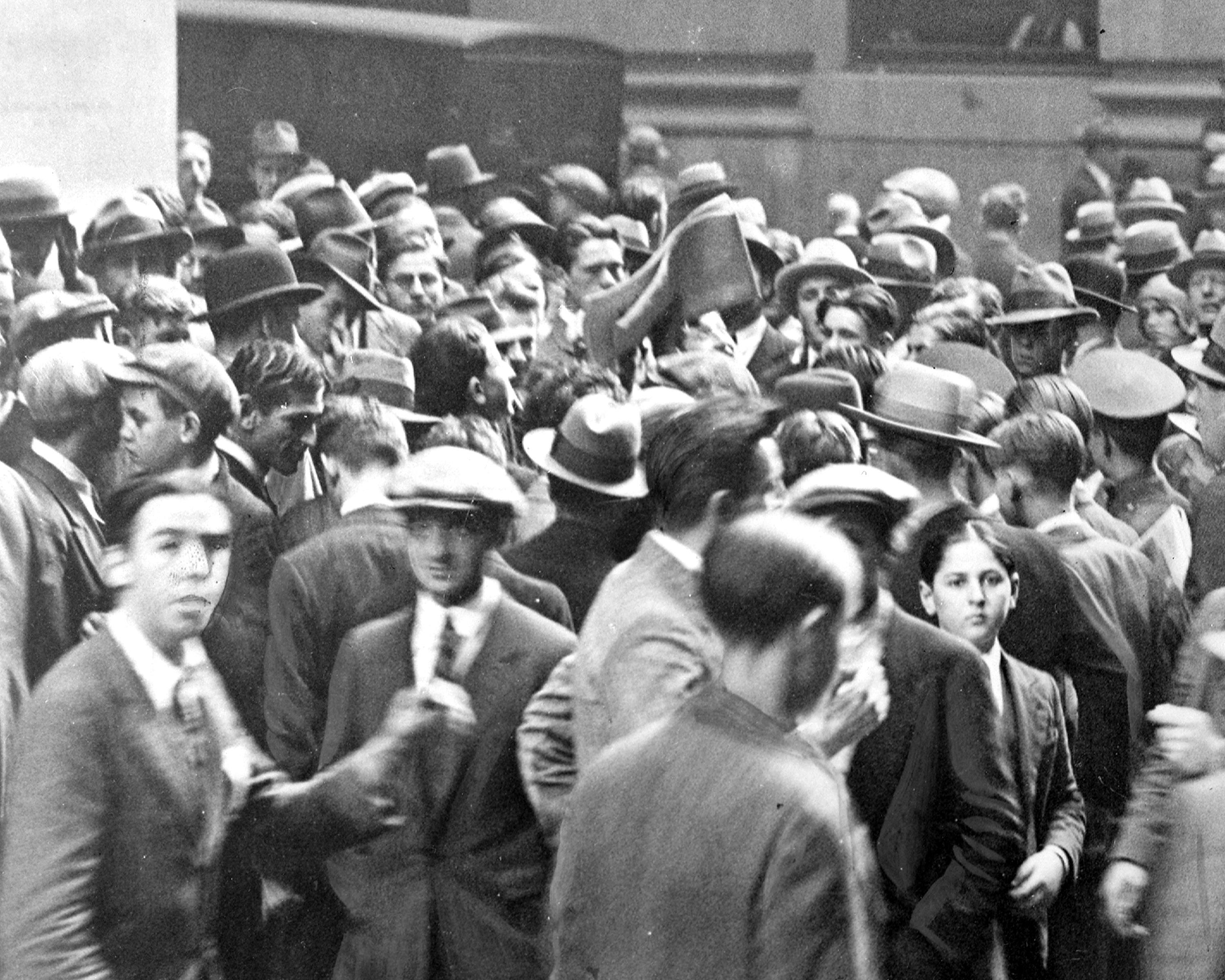 Chaos on the streets of New York City after the stock market crash of 1929