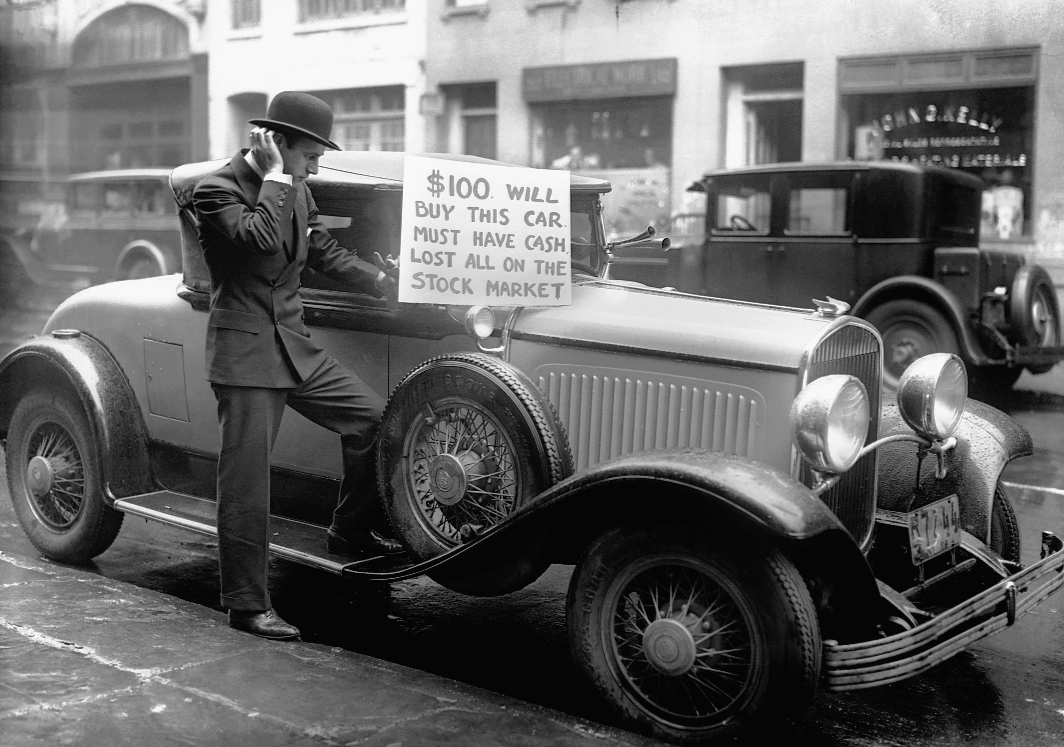 Man sells car after stock market crash in 1929