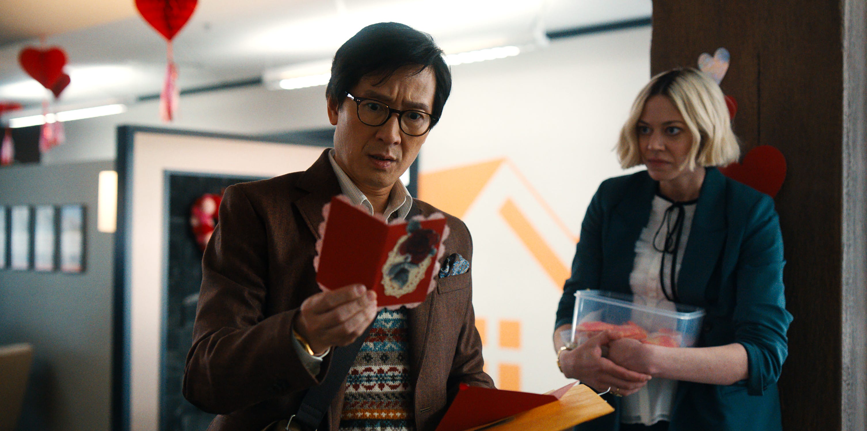 Ke Huy Quan as Marvin Gable and Lio Tipton as Ashley in "Love Hurts."