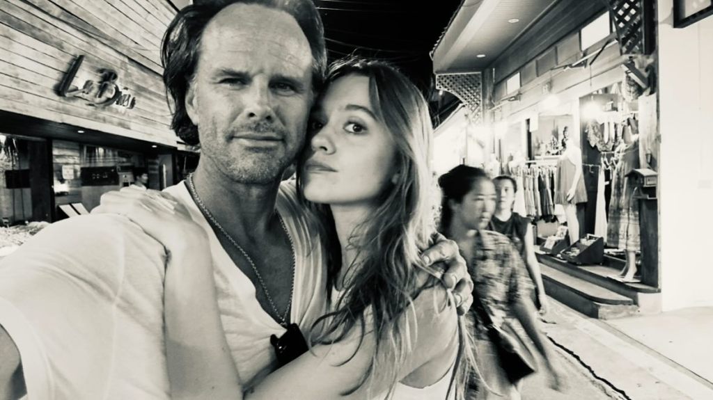 Walton Goggins and Aimee Lou Wood in a selfie. 