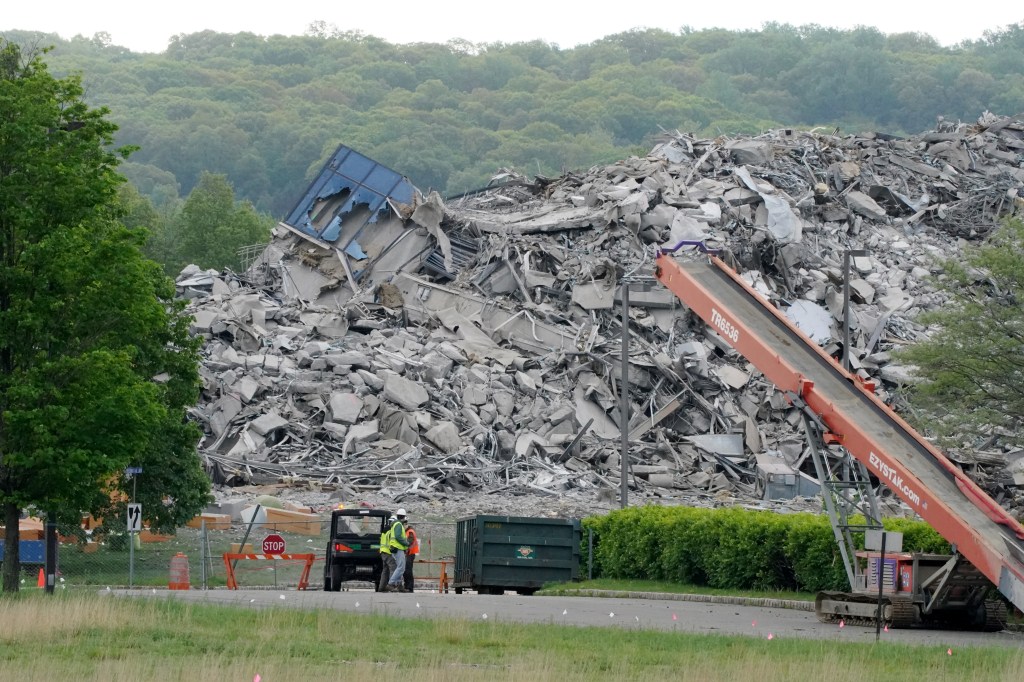 rubble of sheraton crossroads hotel