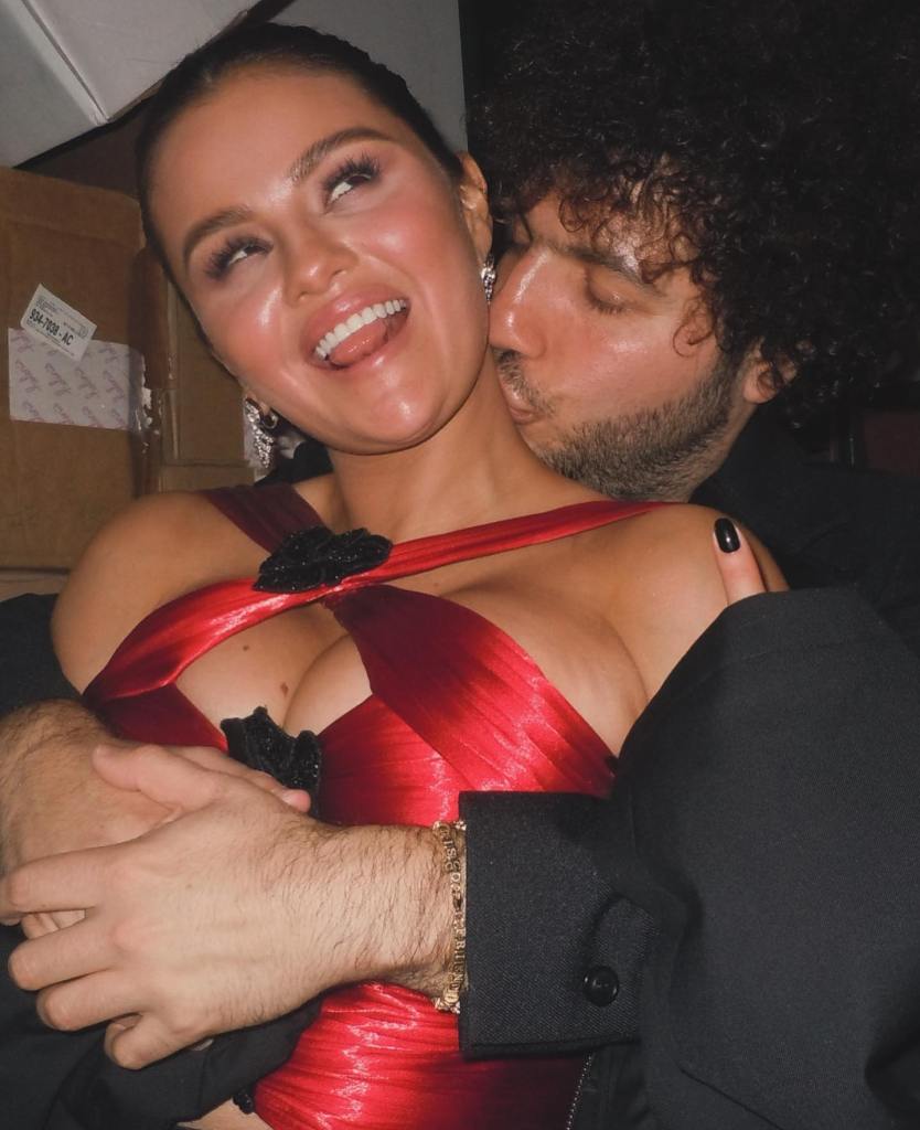 Selena Gomez and Benny Blanco pose together.
