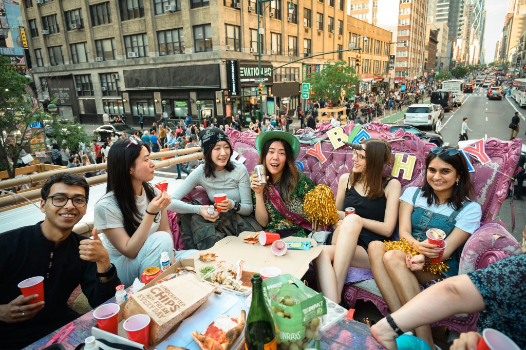 Ren and her friends enjoy the party.