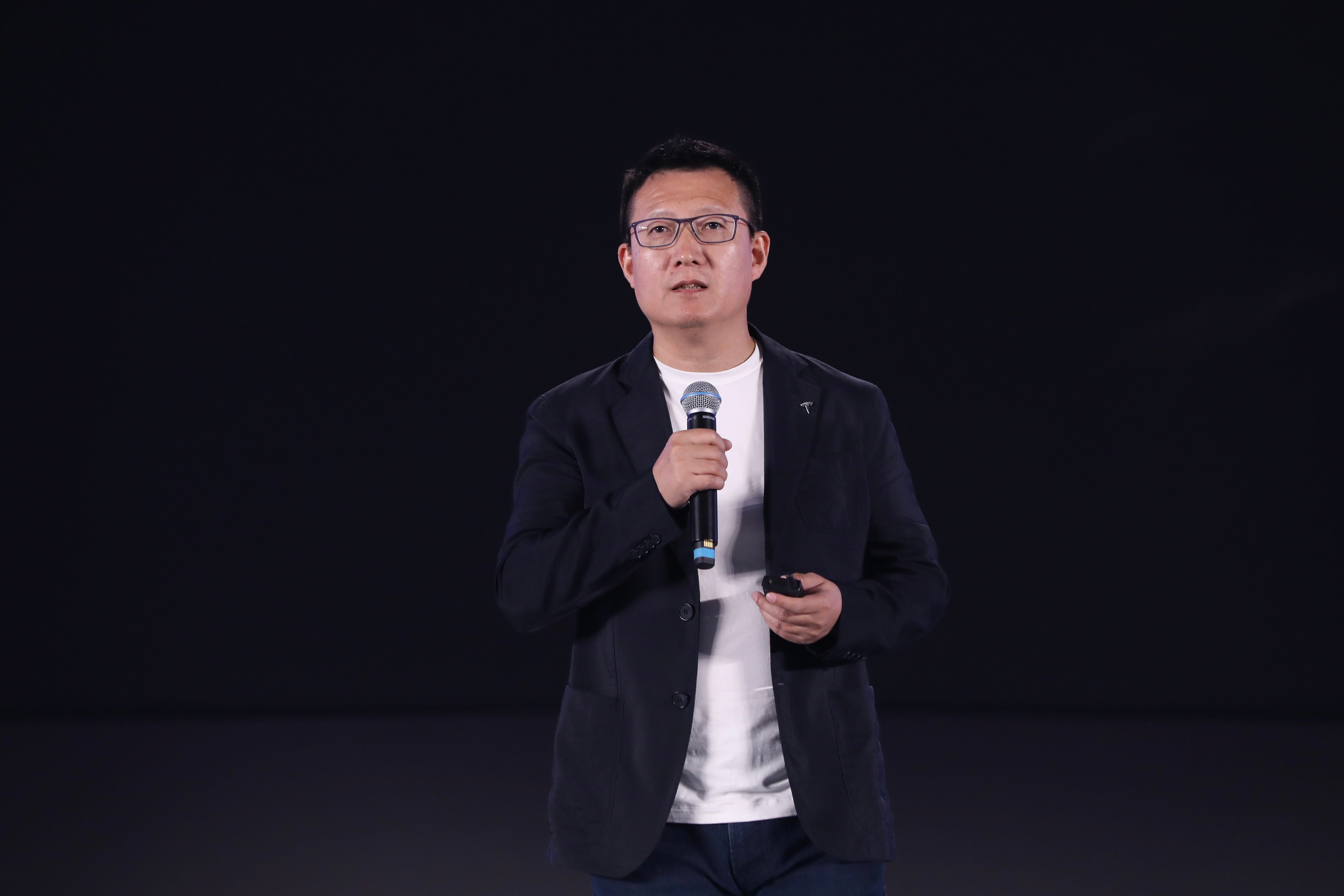 Tom Zhu