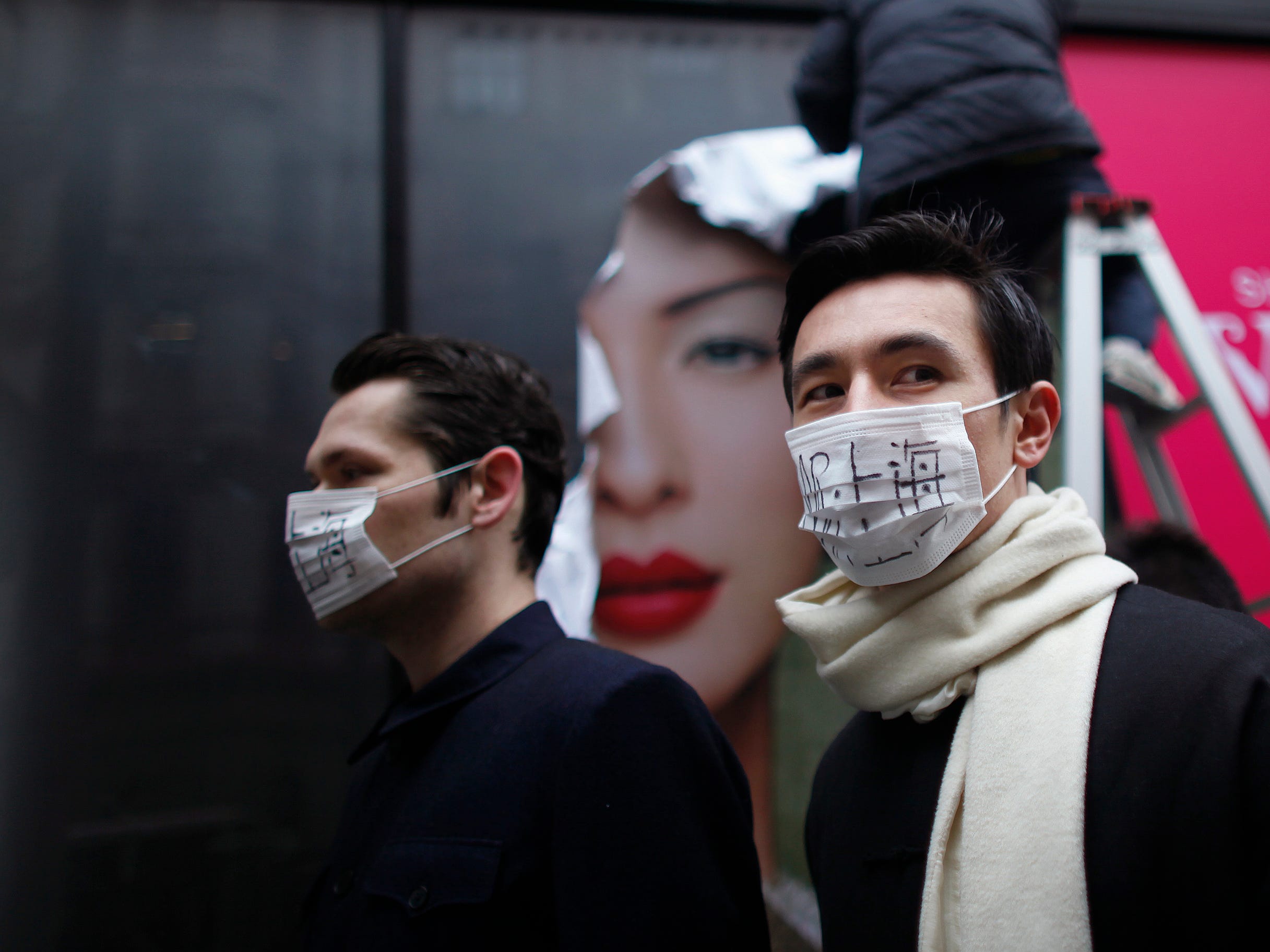 china masks foreigners