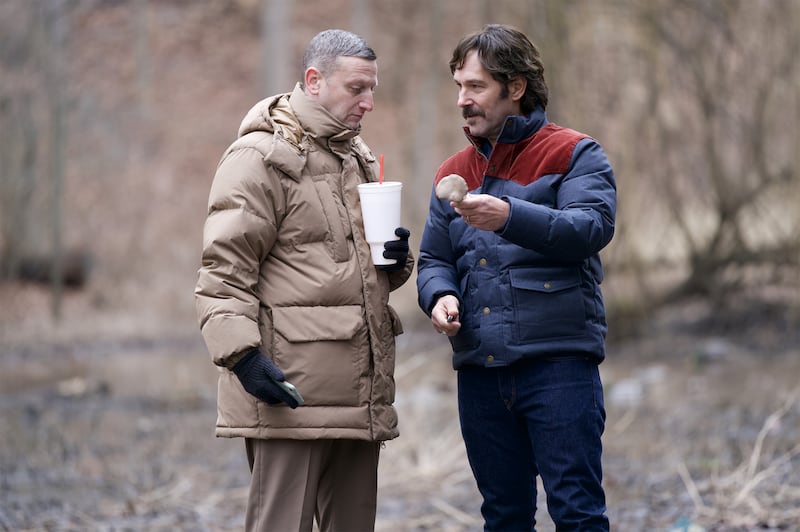 Tim Robinson and Paul Rudd in Friendship.