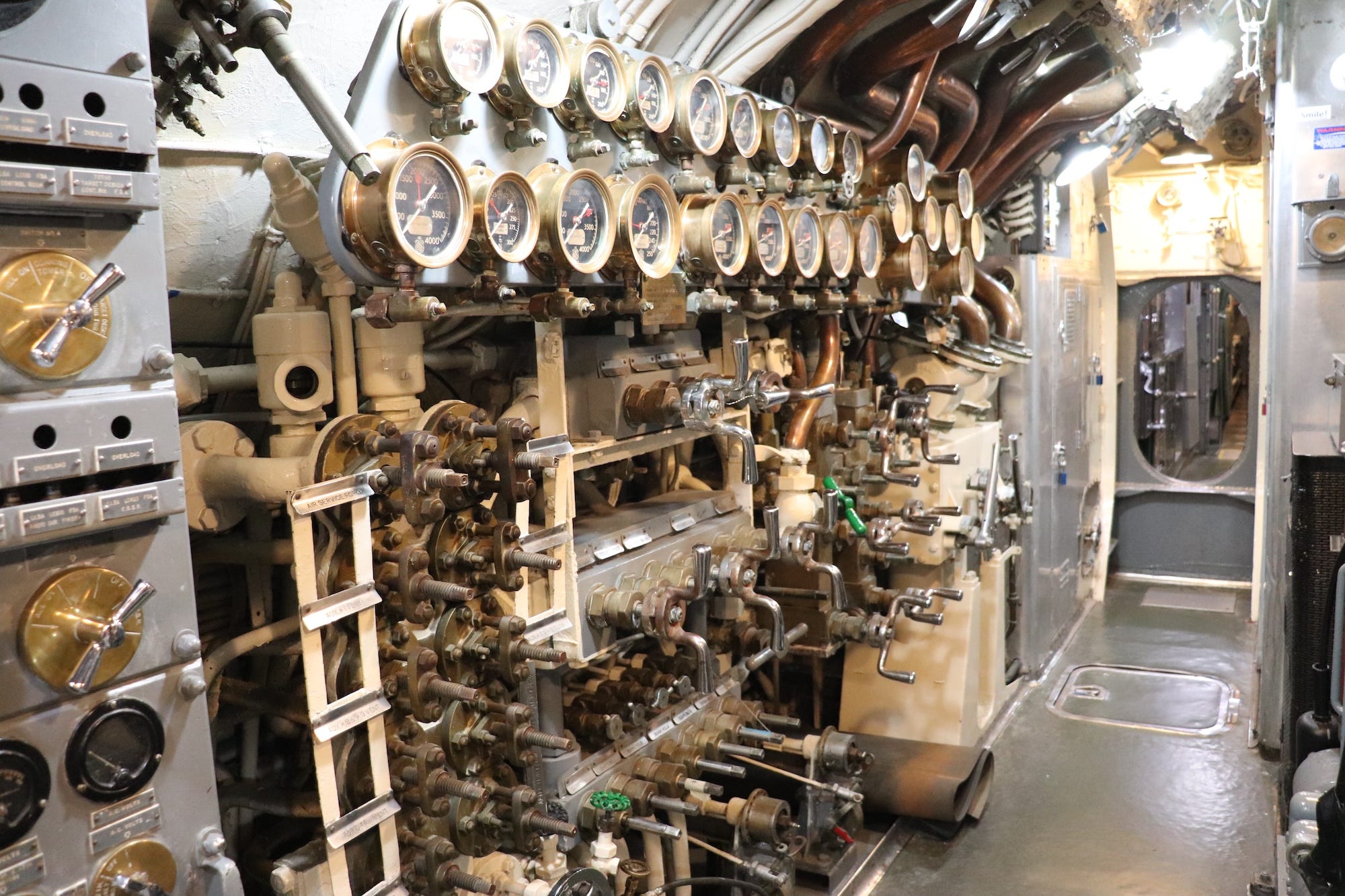 The compressed air manifold on the USS Silversides.