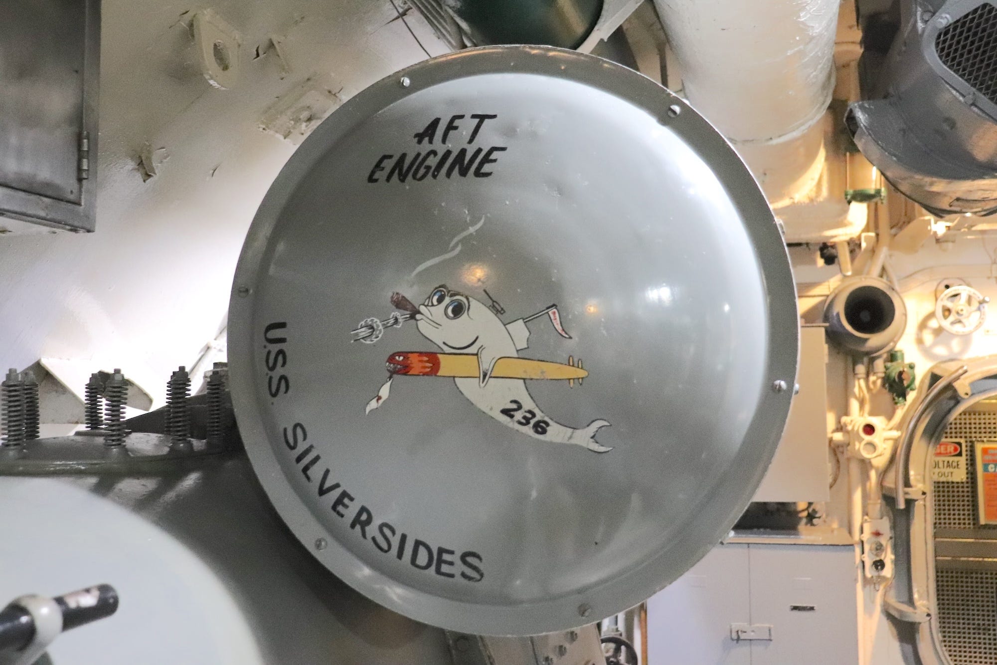 The USS Silversides insignia on one of its engines.