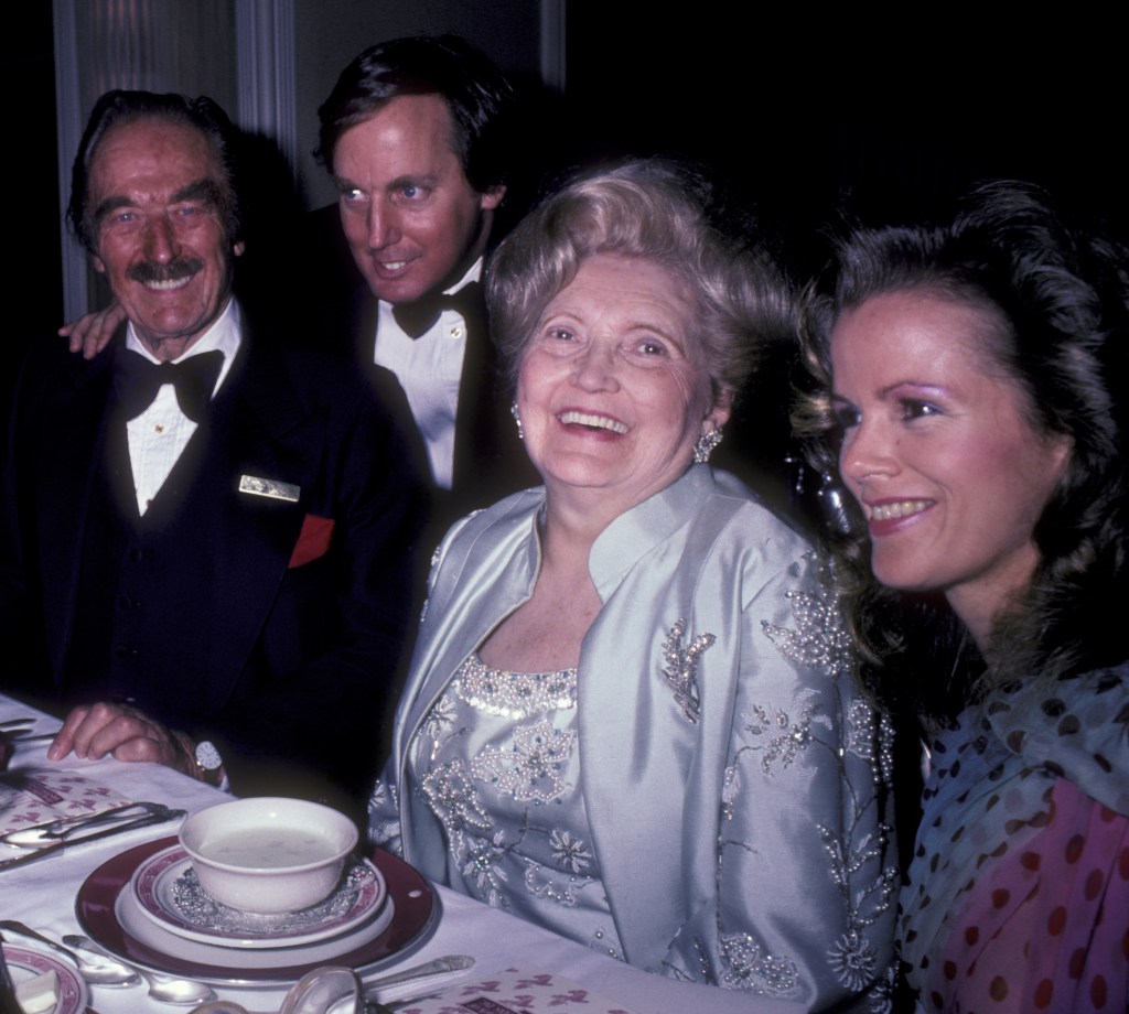 Fred Trump and Mary Anne Trump with some of their kids.