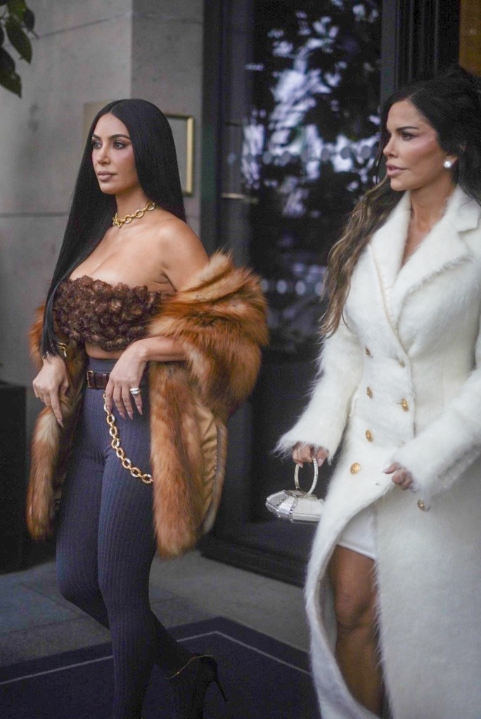 Kim Kardashian and Lauren Sanchez