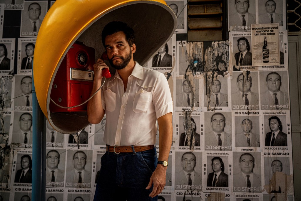 ‘The Secret Agent’ Clip: First Look At Brazilian Star Wagner Maura In Cannes Palme D’Or Contender