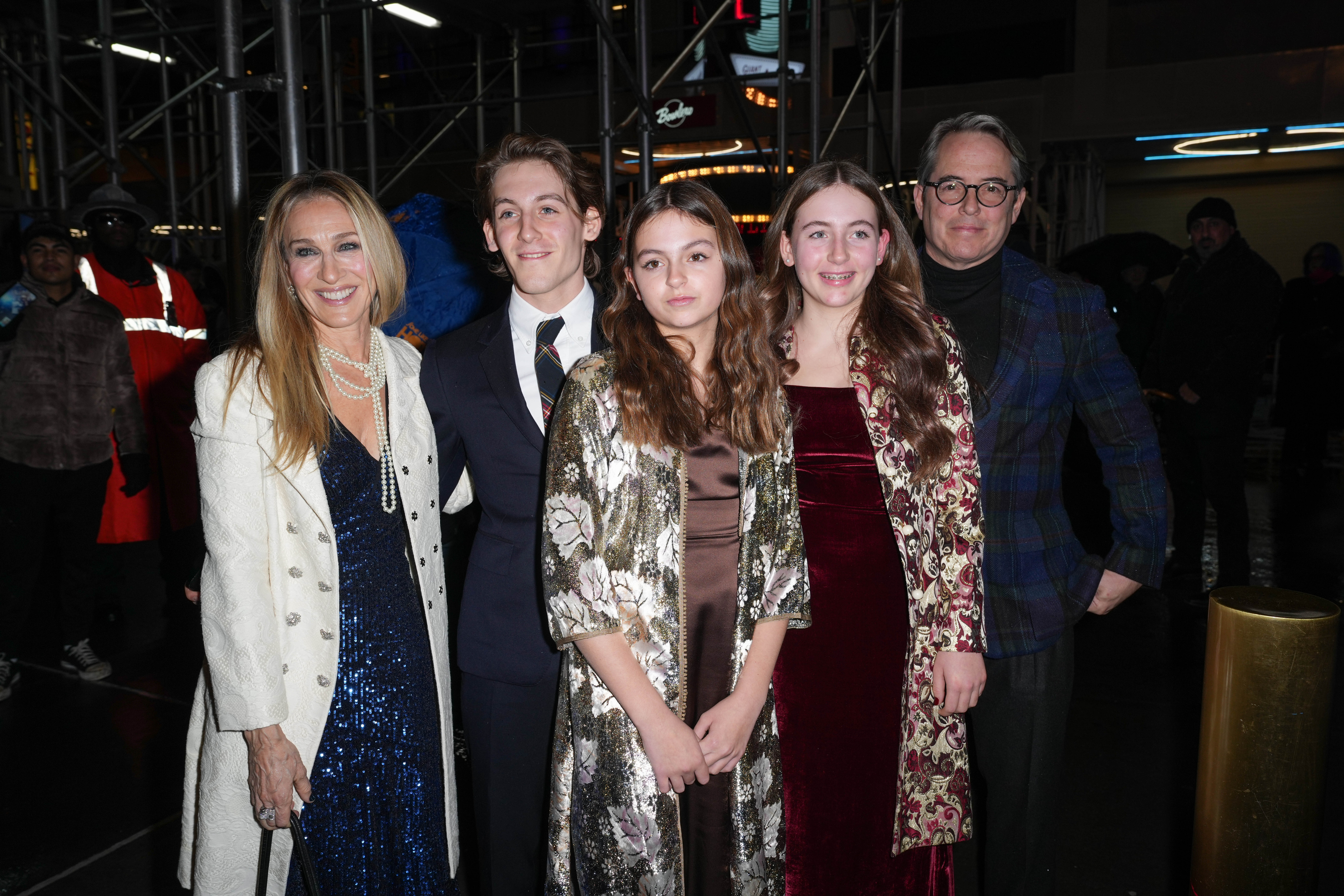 Sarah Jessica Parker, James Wilkie Broderick, Tabitha Hodge Broderick, Marion Loretta Elwell Broderick and Matthew Broderick.