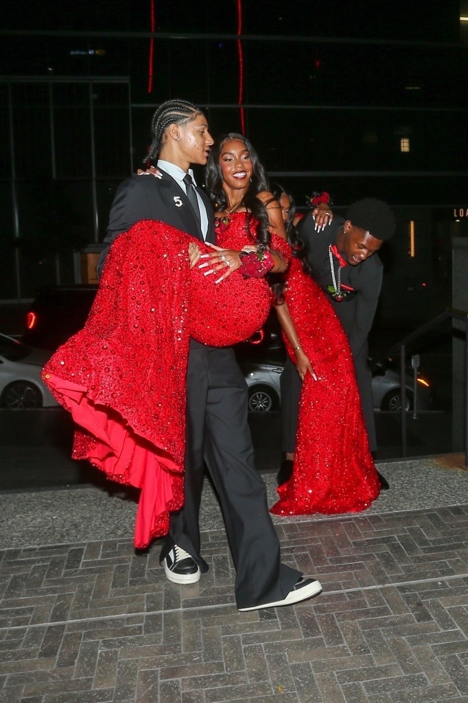 Jessie and D'lila