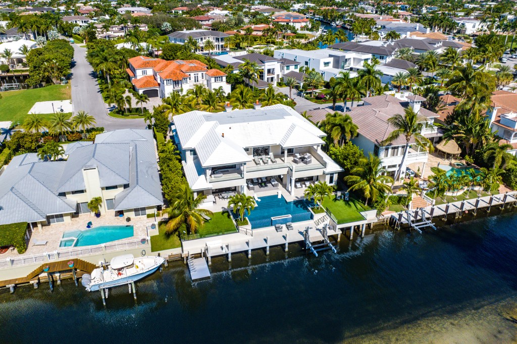 Travis Kelce's luxurious $20M Florida home