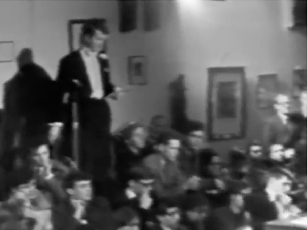 Crowd 1-100.jpg