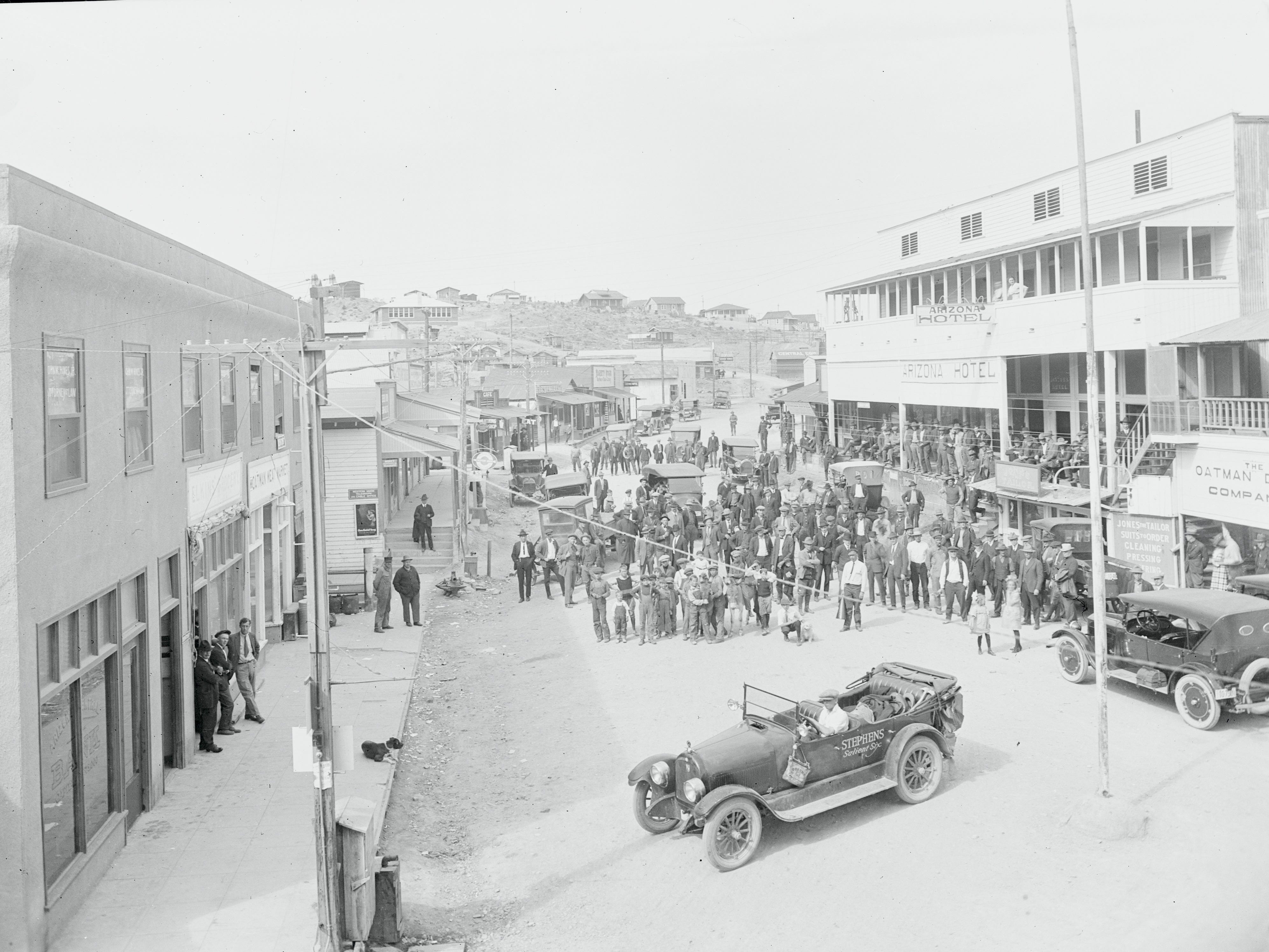 Oatman, Arizona, 1922.