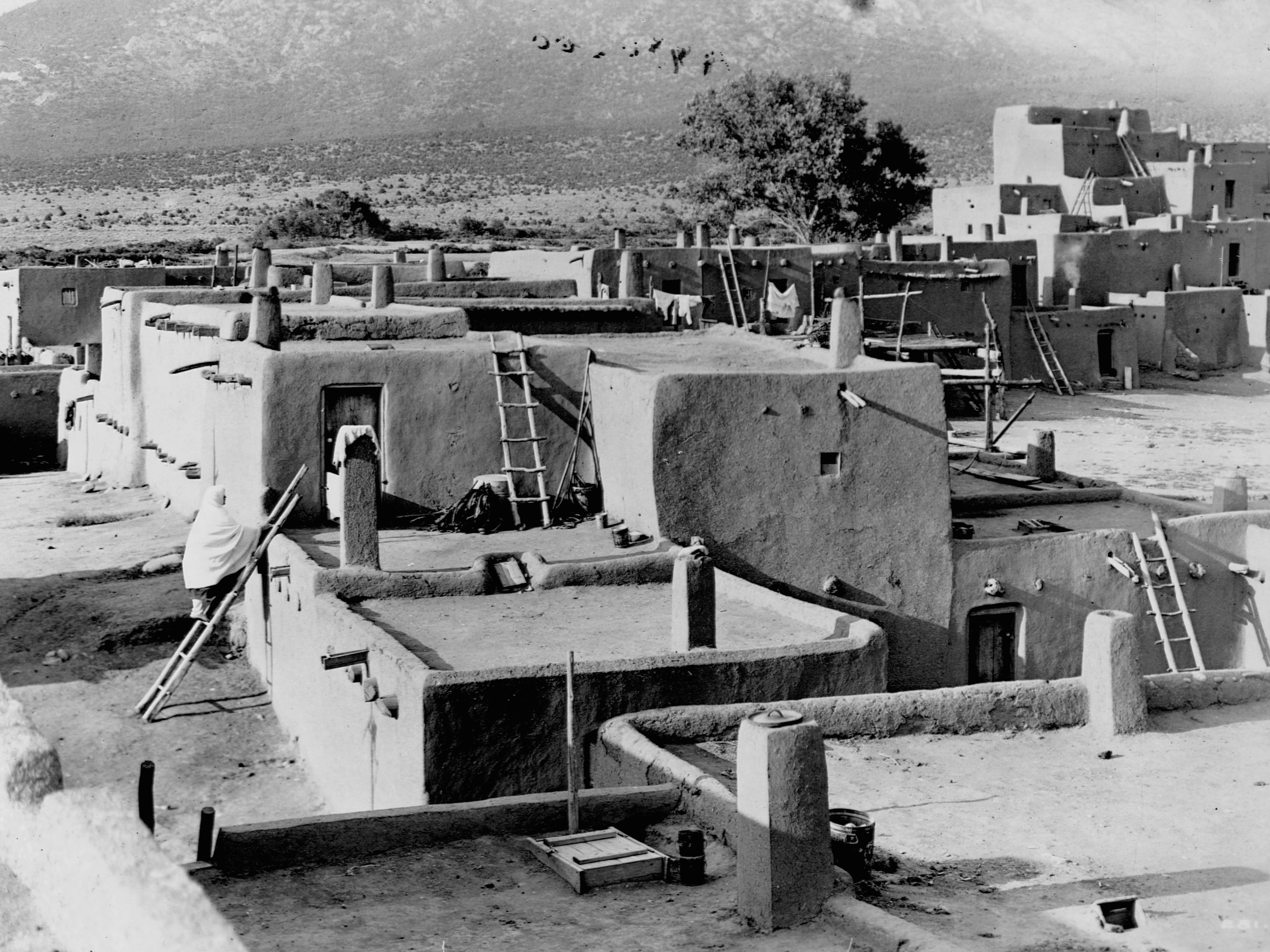 Taos, New Mexico, between 1920 and 1940.