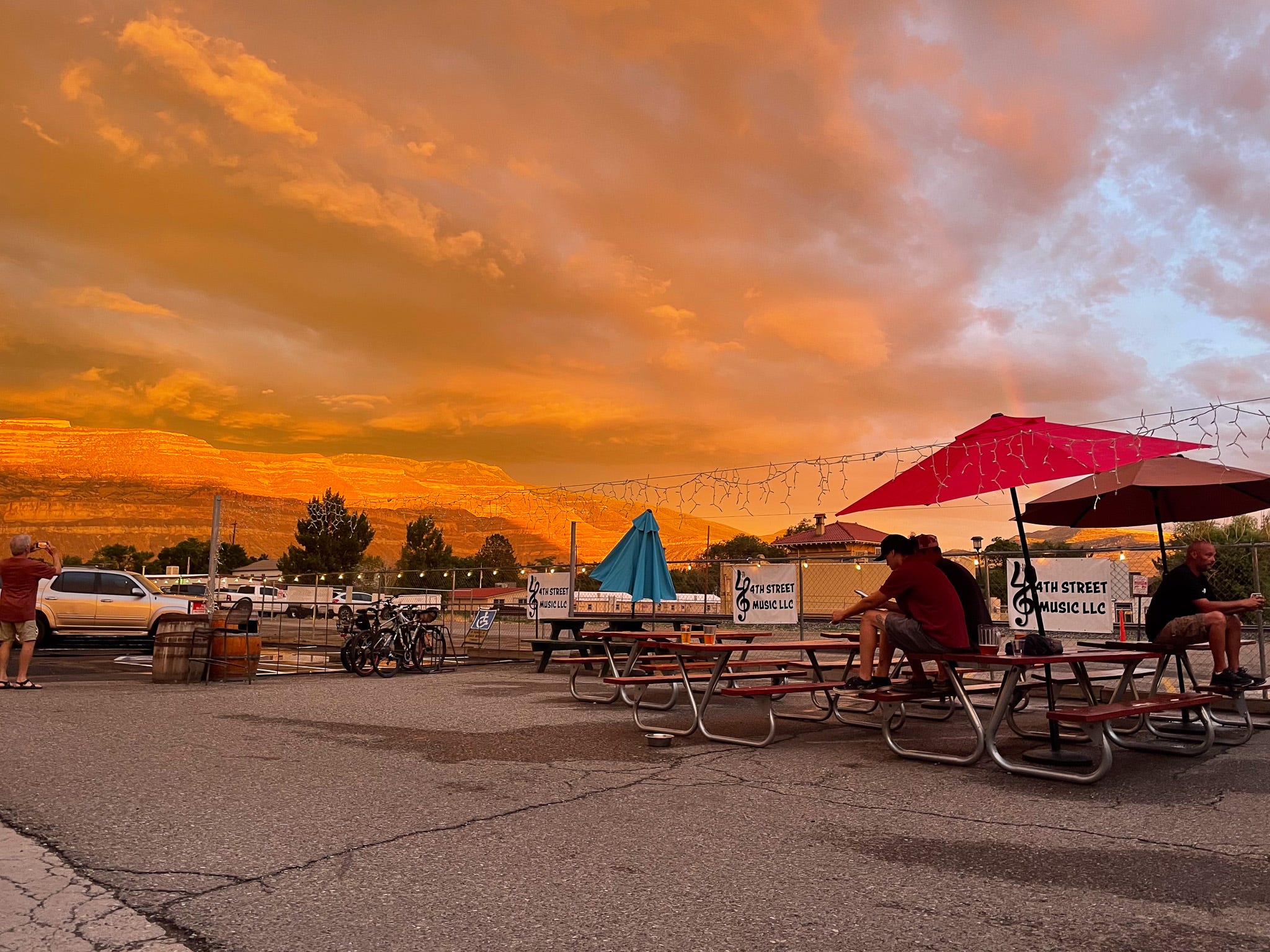 A Palisade, Colorado, sunset.