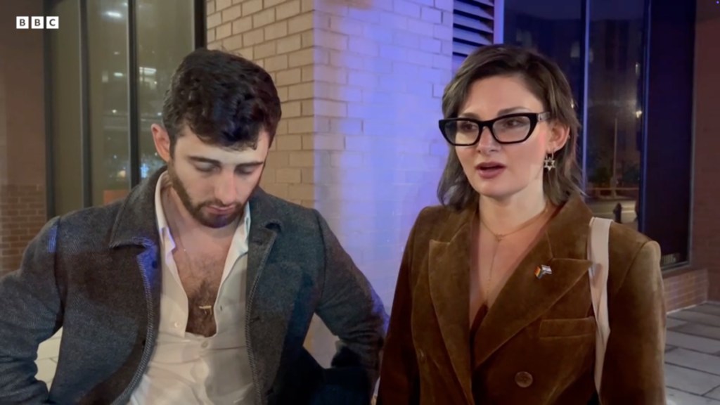 Yoni Kalin (L) and Katie Kalisher recall people helping the suspected shooter before realizing it was him.