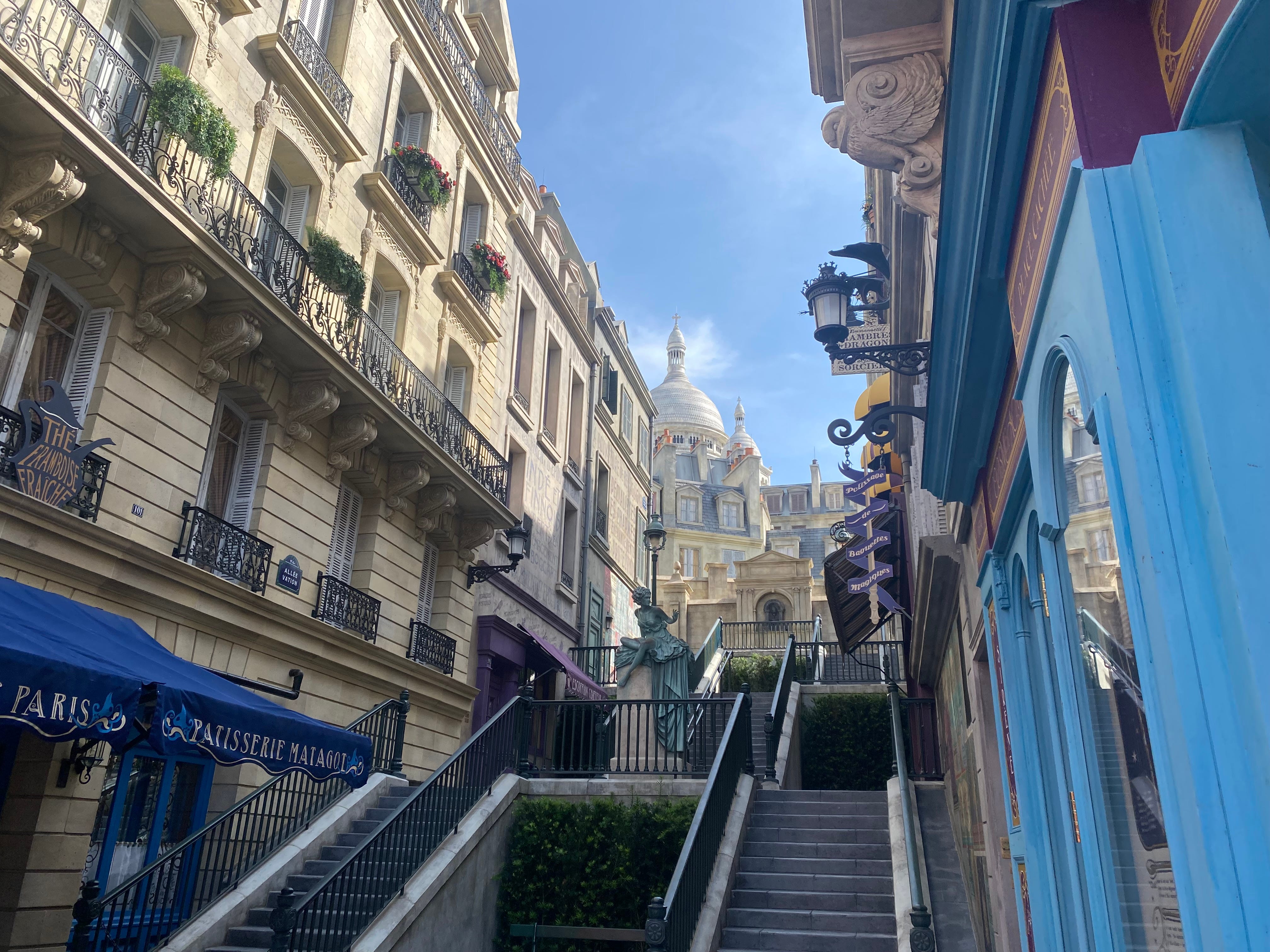 Steps in French magic world in Epic Universe