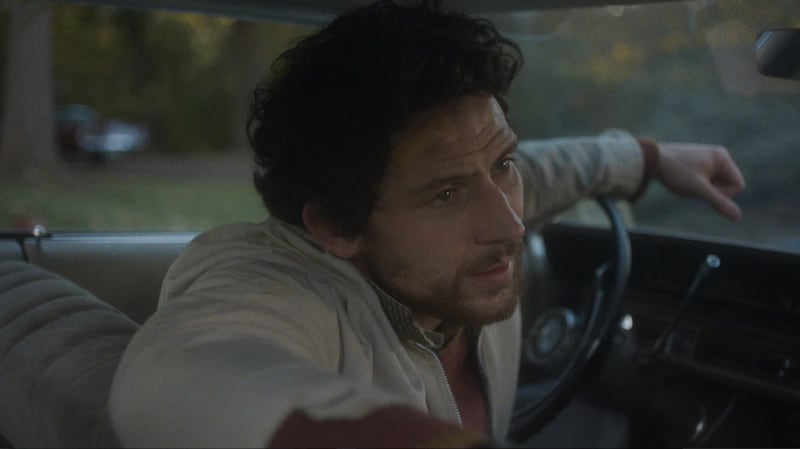 Josh O'Connor in The Mastermind