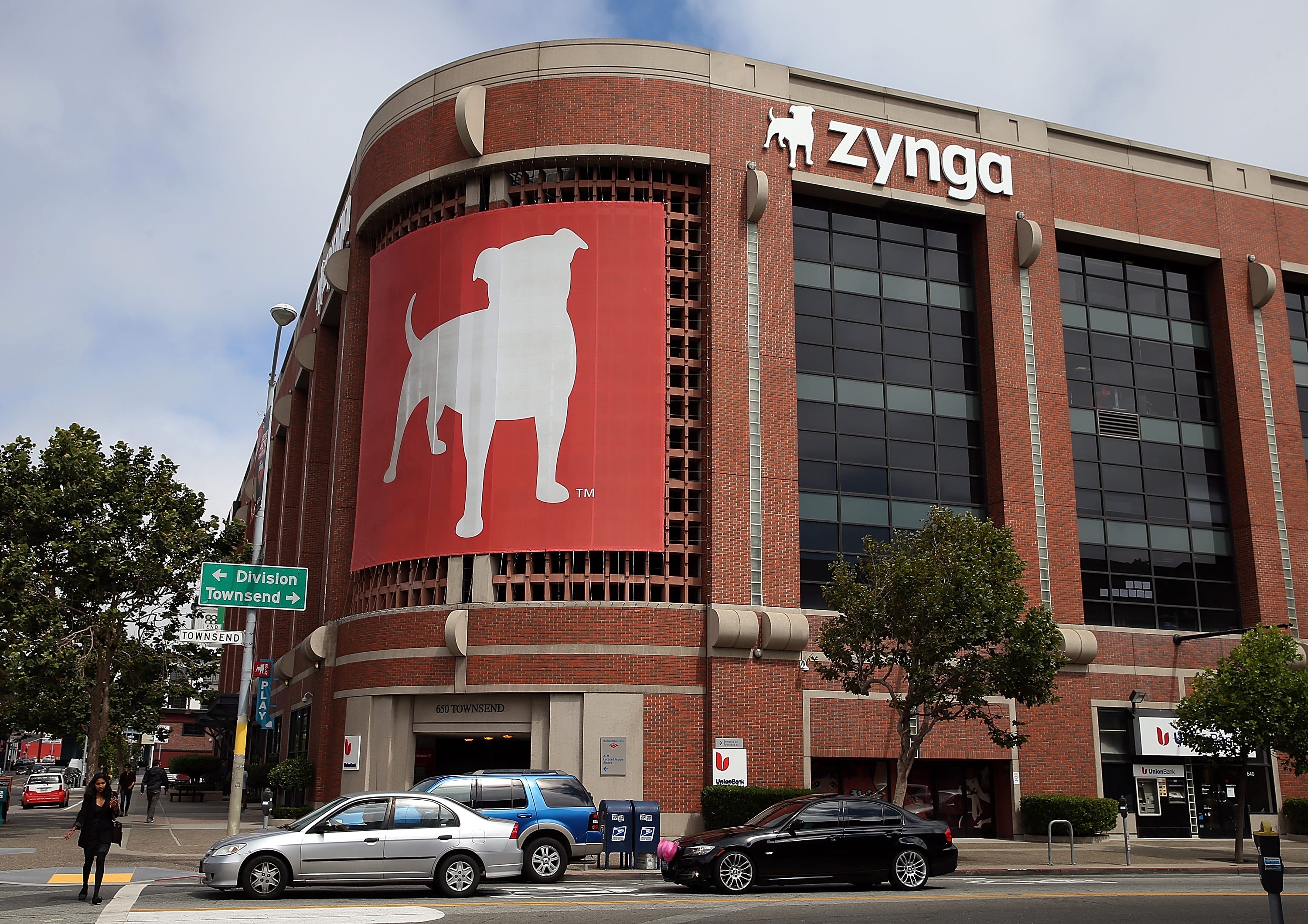 A building with the Zynga logo