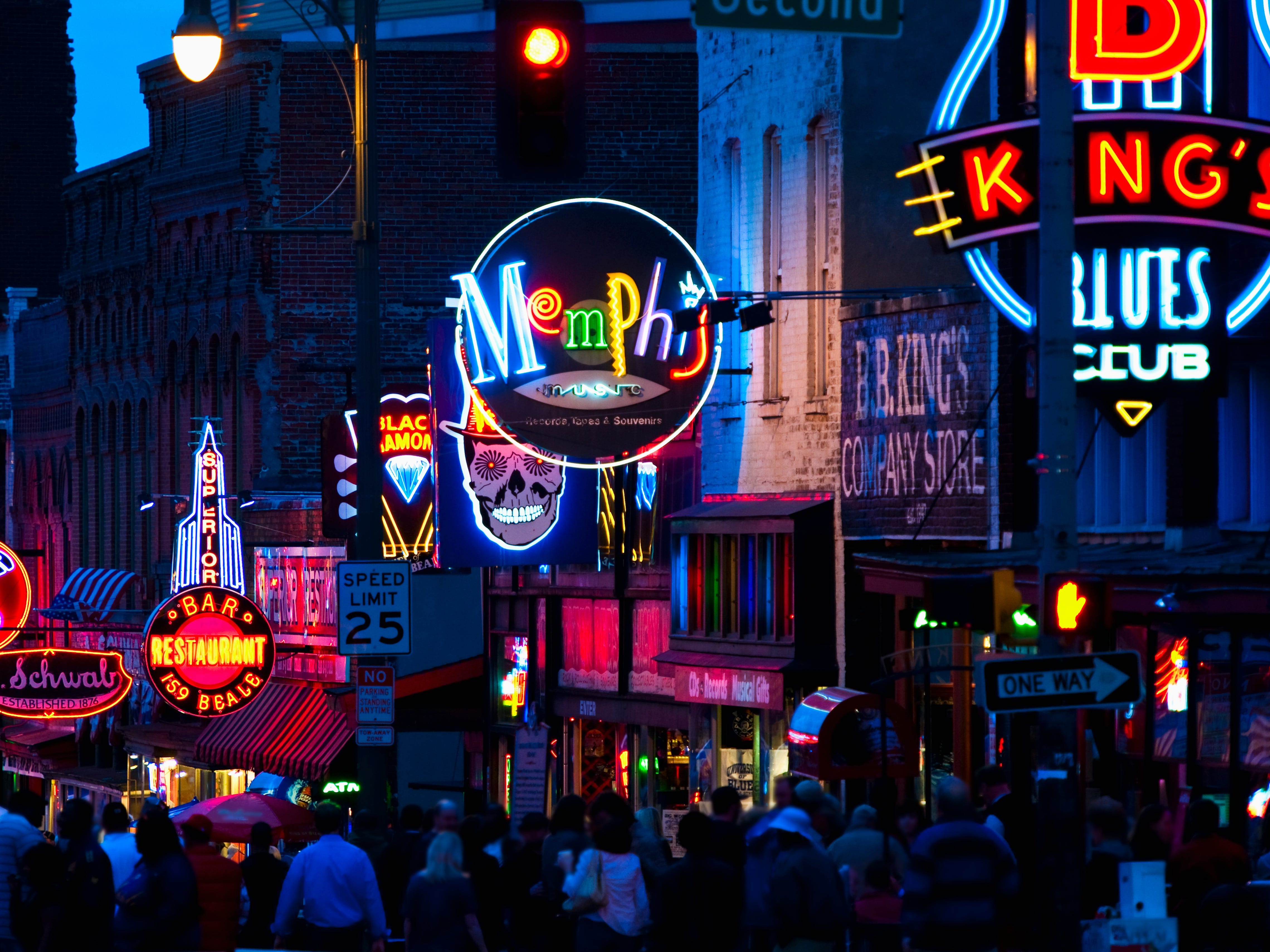 Signs in Memphis, Tennessee