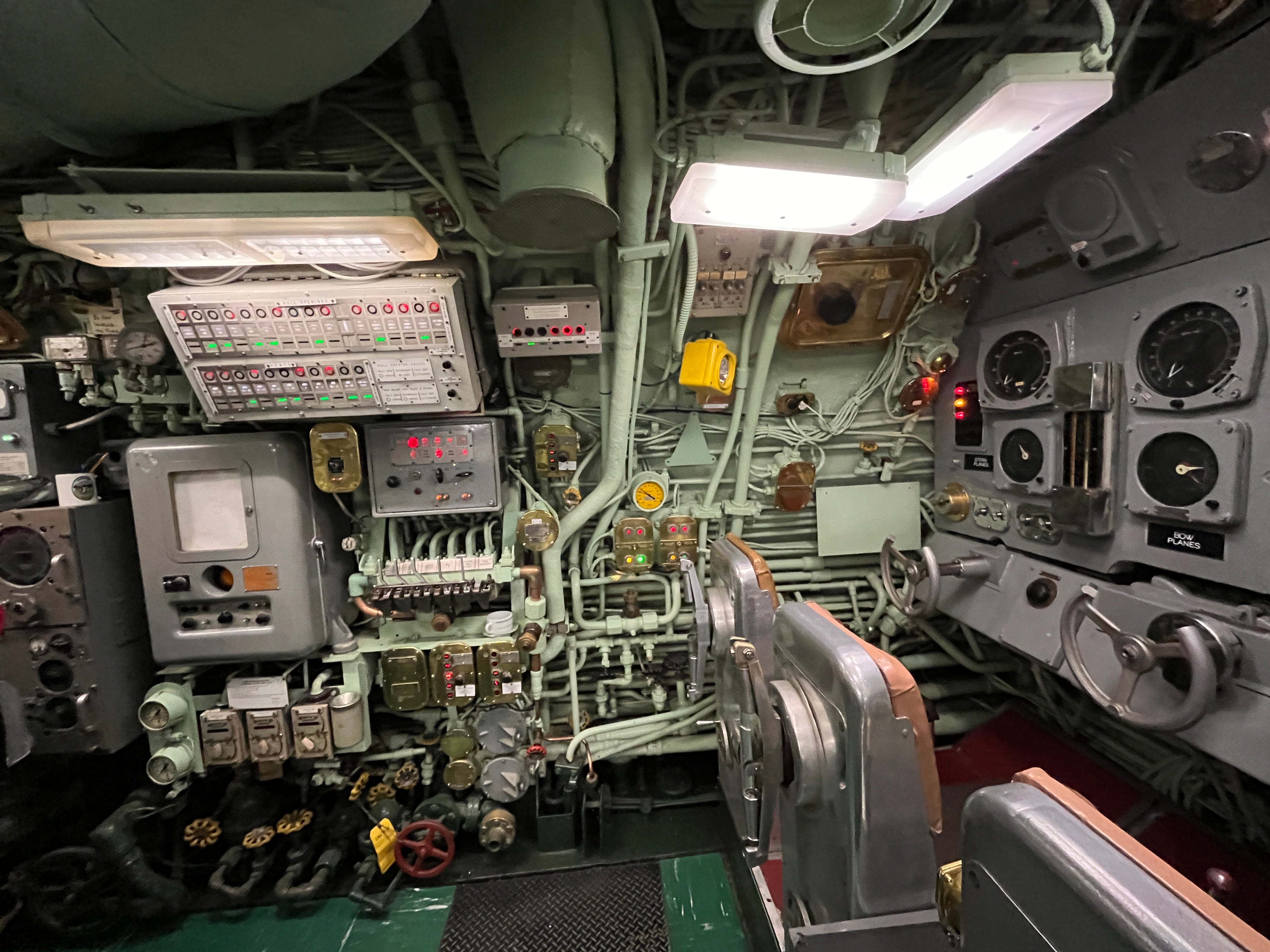 The control room and attack center on the USS Growler.