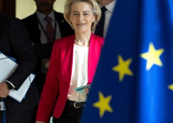 EU trade negotiator says calls with US officials were ‘good’ after Trump extends tariff deadline