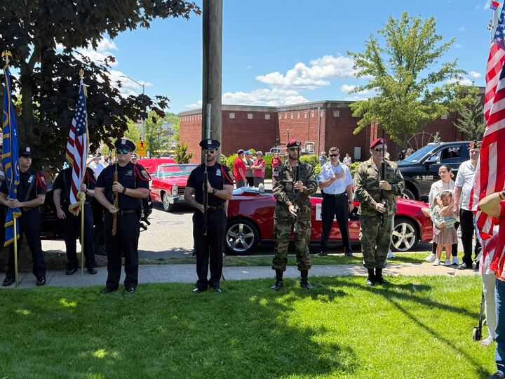 Nassau County paused in solemn tribute this Memorial Day honoring Long Islands fallen troops with a county-wide moment of silence, a patriotic parade, and heartfelt words from veterans and elected officials alike.