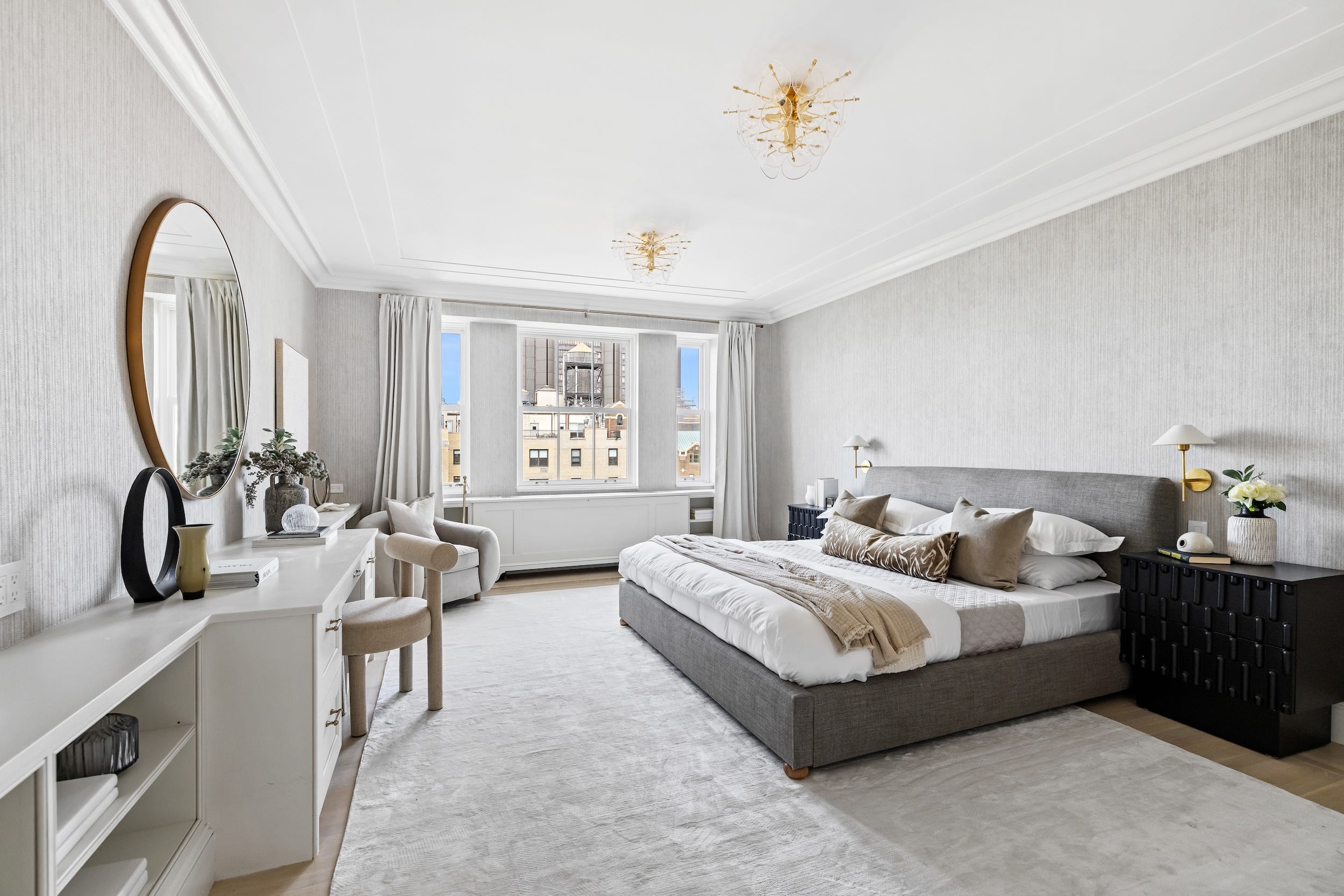 A primary bedroom.