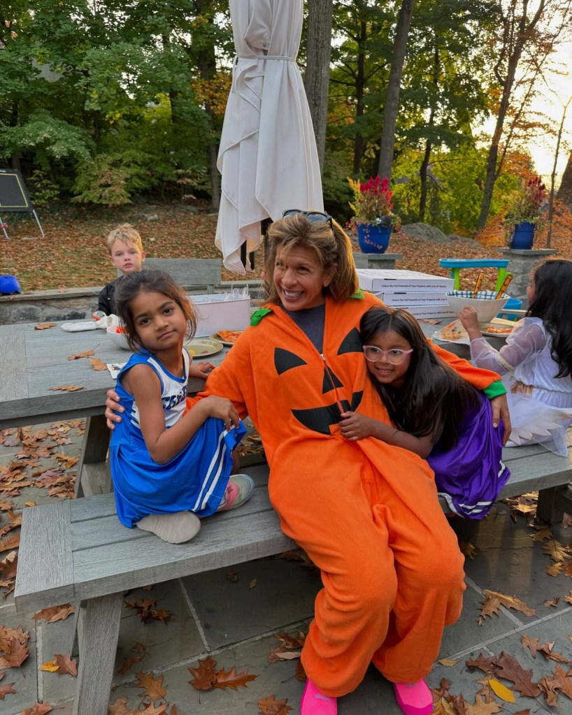 Hoda Kotb with her daughters Haley and Hope.