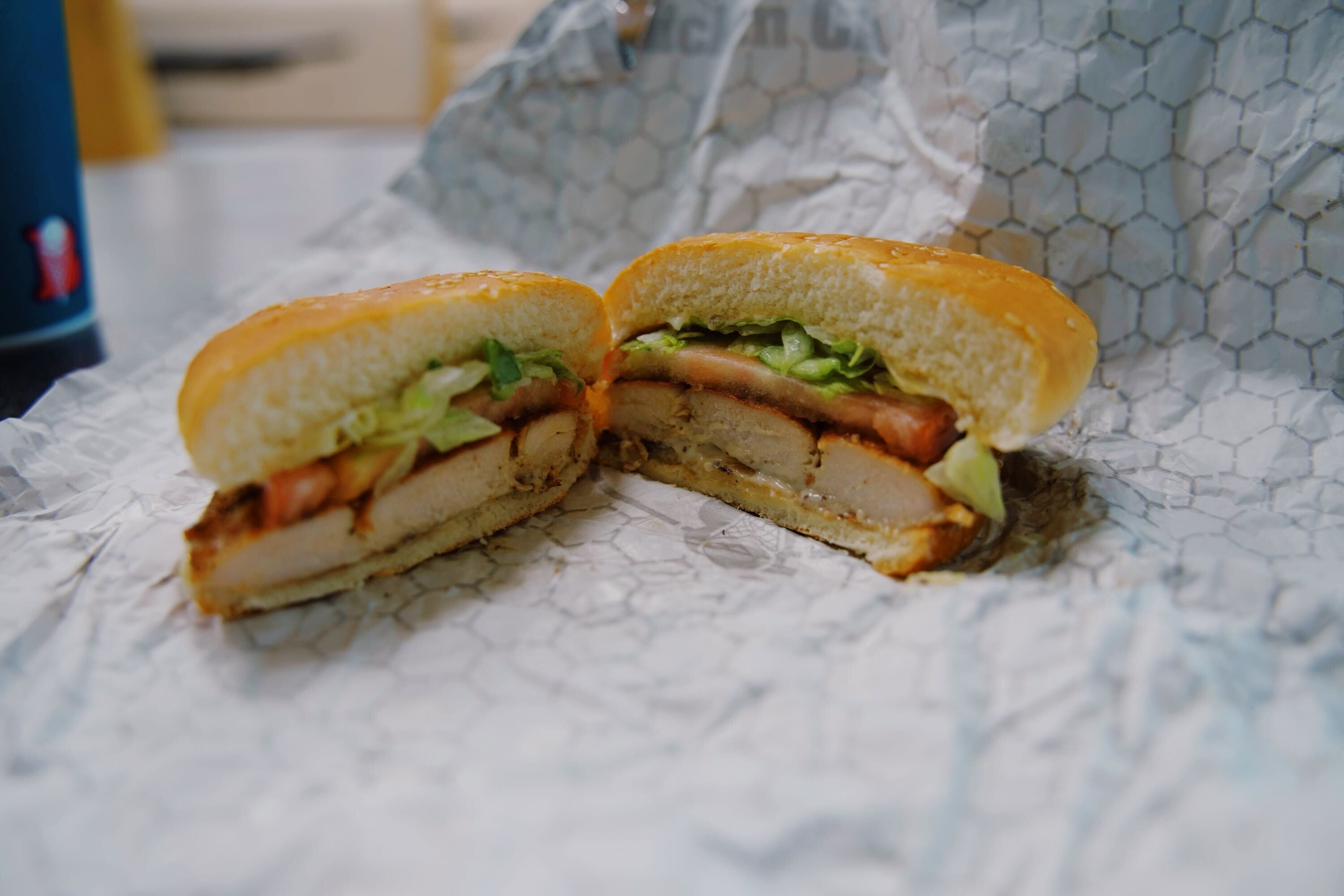 A Braum's chicken sandwich.